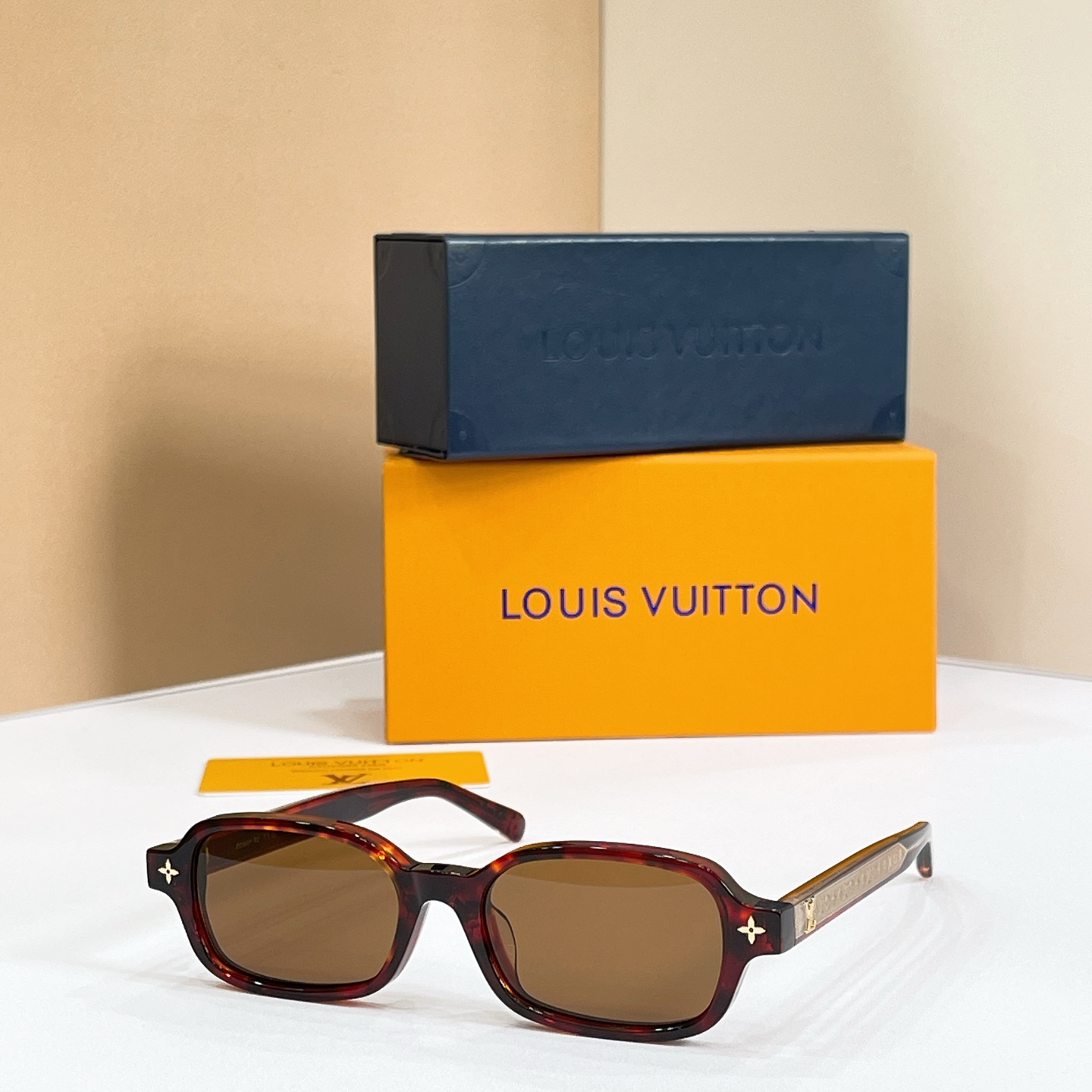 LOUIS VUITTON✨✨✨MODEL：Z3220U✨✨✨ SIZE：53口19-145✨✨