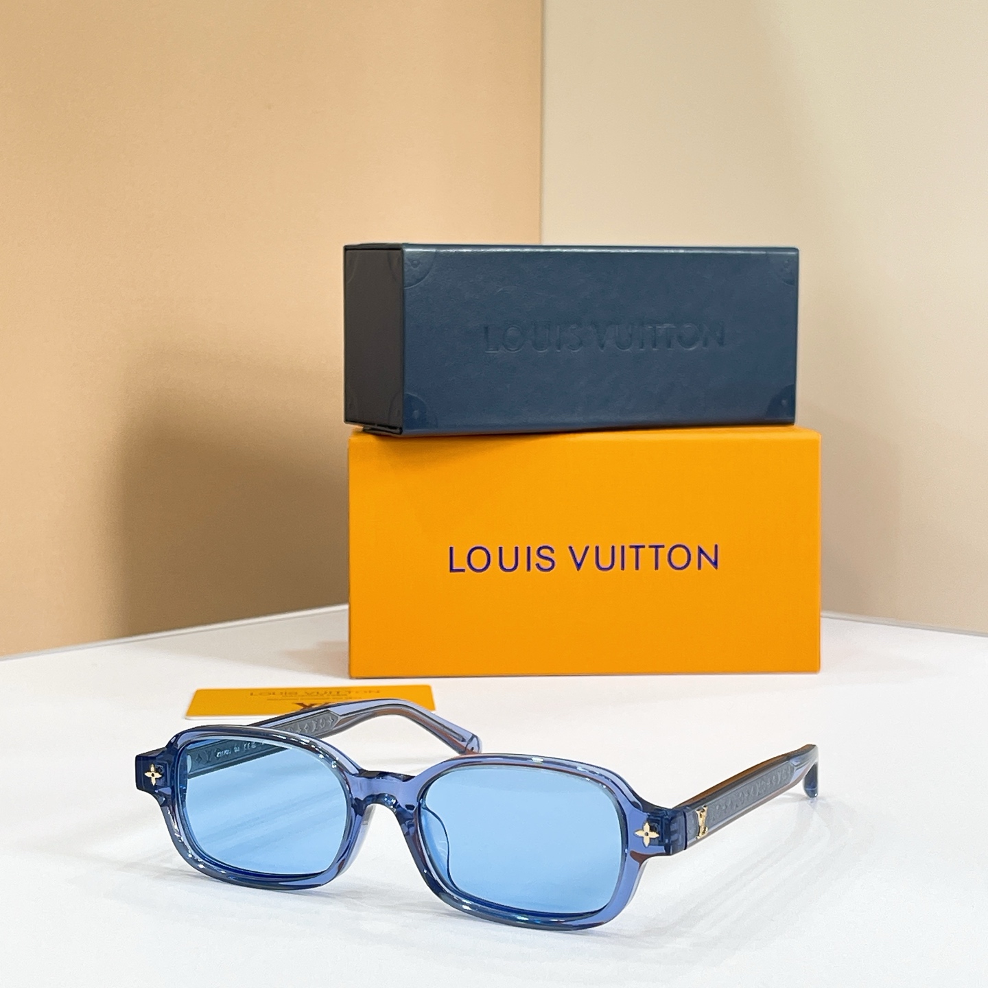 LOUIS VUITTON✨✨✨MODEL：Z3220U✨✨✨ SIZE：53口19-145✨✨