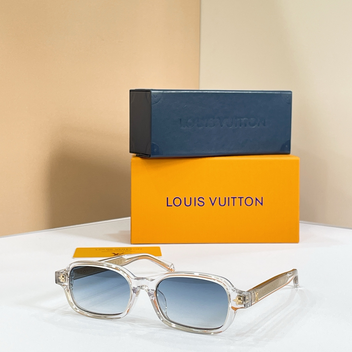 LOUIS VUITTON✨✨✨MODEL：Z3220U✨✨✨ SIZE：53口19-145✨✨