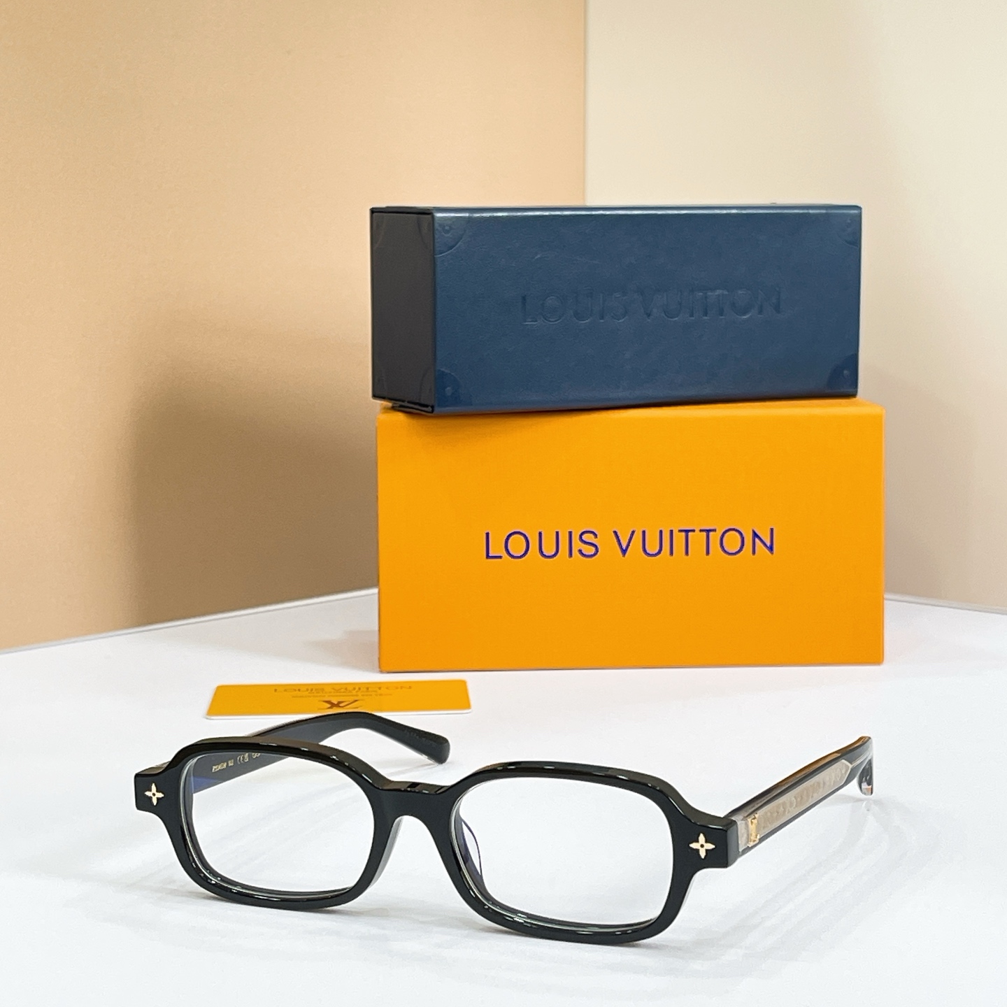 LOUIS VUITTON✨✨✨MODEL：Z3220U✨✨✨ SIZE：53口19-145✨✨