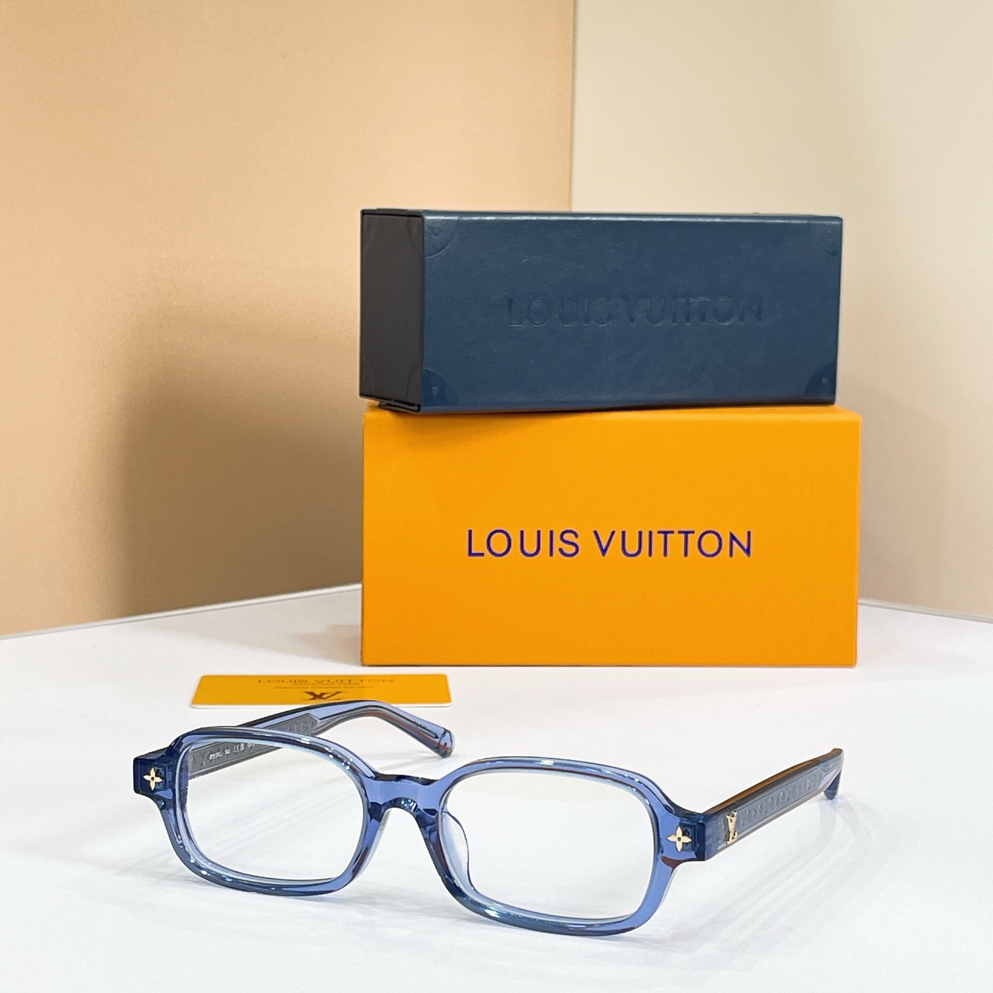 LOUIS VUITTON✨✨✨MODEL：Z3220U✨✨✨ SIZE：53口19-145✨✨