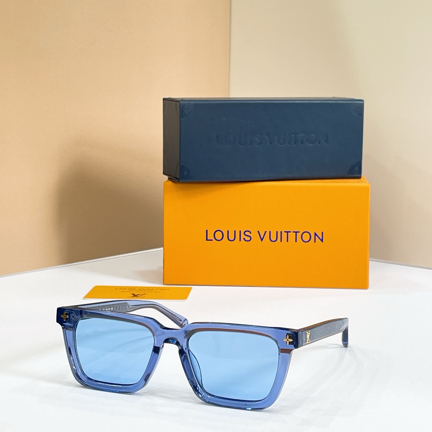 LOUIS VUITTON✨✨✨MODEL：Z3044E✨✨✨ SIZE：54口19-145✨✨