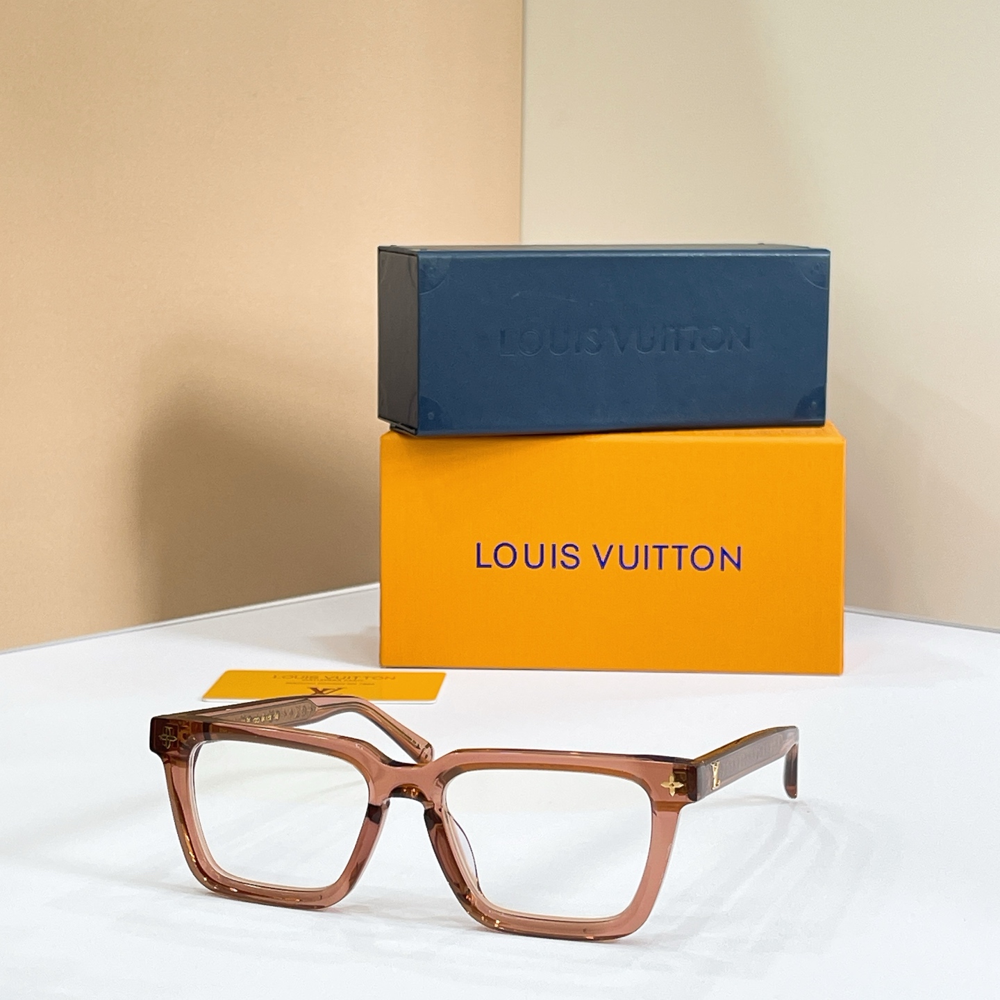 LOUIS VUITTON✨✨✨MODEL：Z3044E✨✨✨ SIZE：54口19-145✨✨