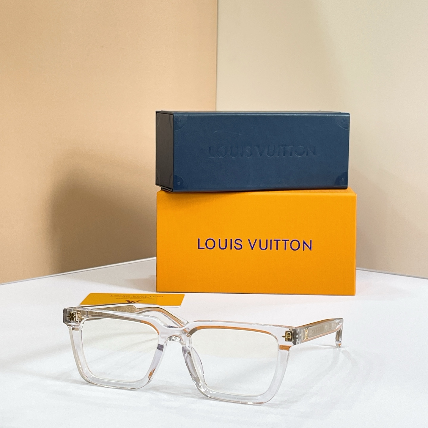LOUIS VUITTON✨✨✨MODEL：Z3044E✨✨✨ SIZE：54口19-145✨✨