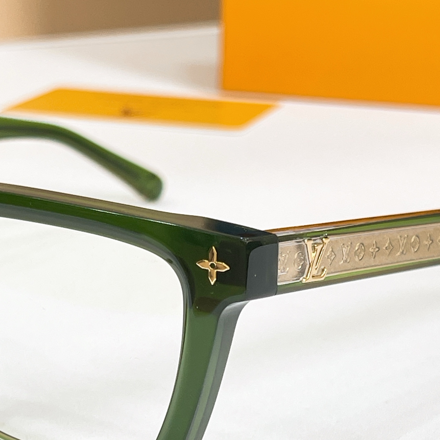 LOUIS VUITTON✨✨✨MODEL：Z3044E✨✨✨ SIZE：54口19-145✨✨