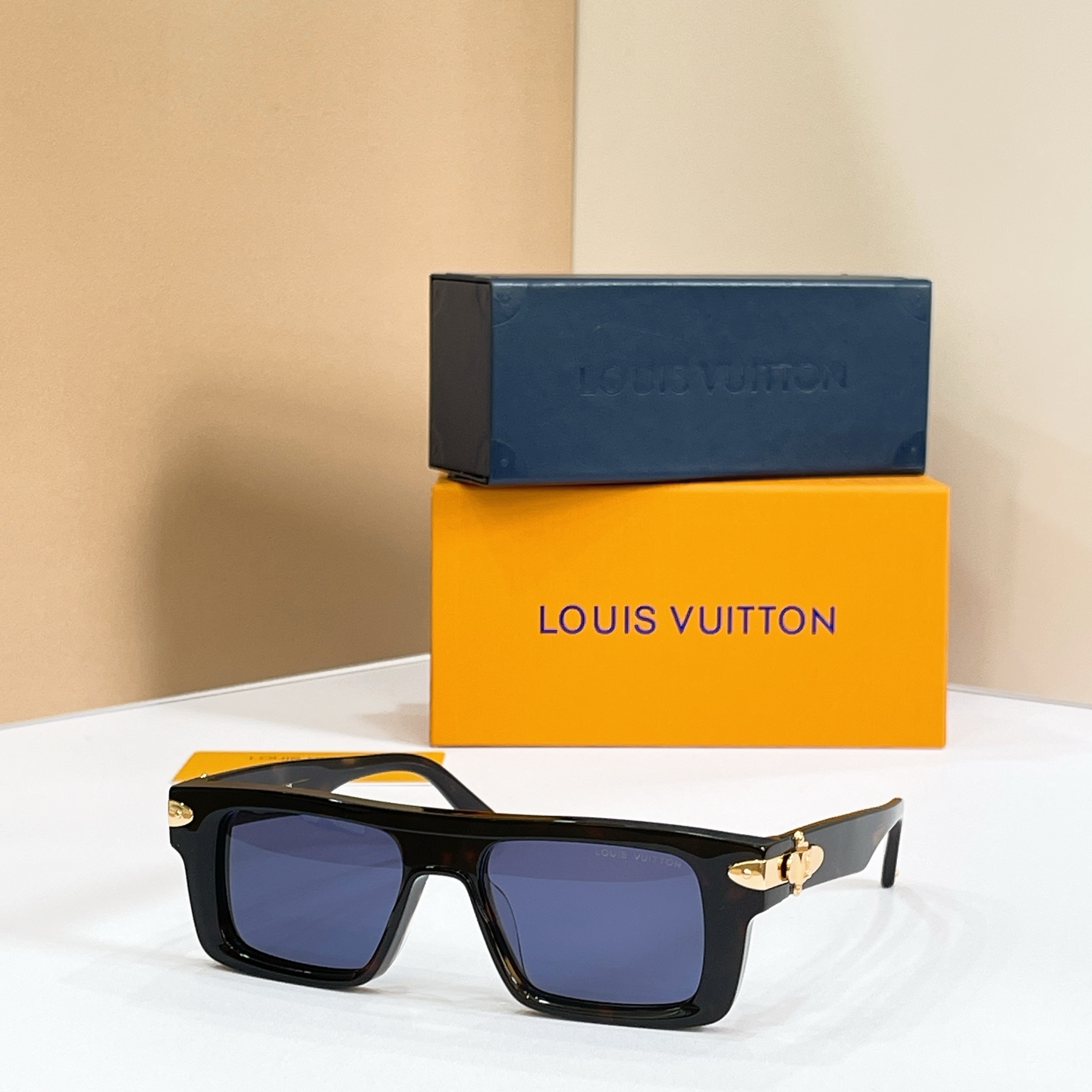 LOUIS VUITTON✨✨✨MODEL：Z6067U✨✨✨ SIZE：53口19-145✨✨