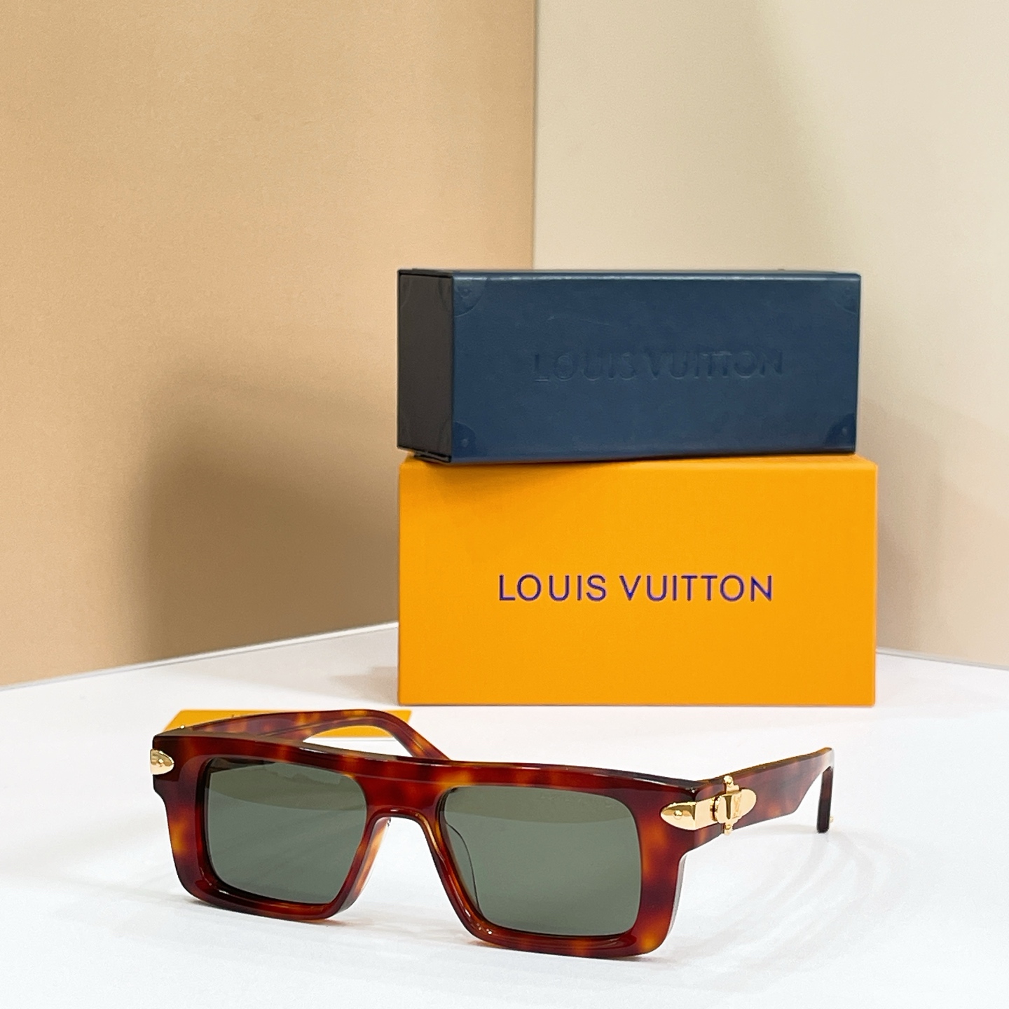 LOUIS VUITTON✨✨✨MODEL：Z6067U✨✨✨ SIZE：53口19-145✨✨