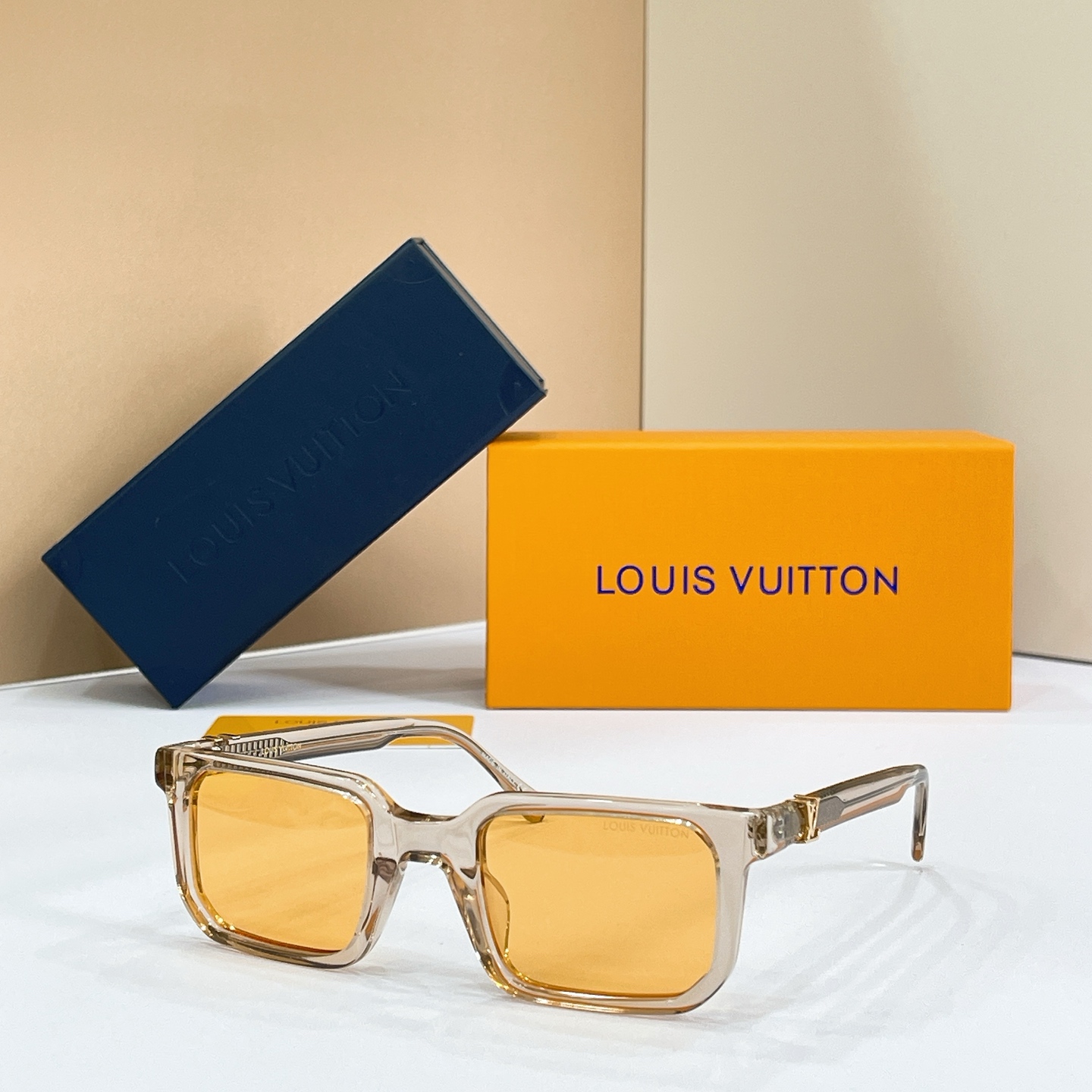 LOUIS VUITTO*🌟🌟🌟MODEL：Z3262U🌟🌟🌟SIZE：51口25-140🌟🌟🌟