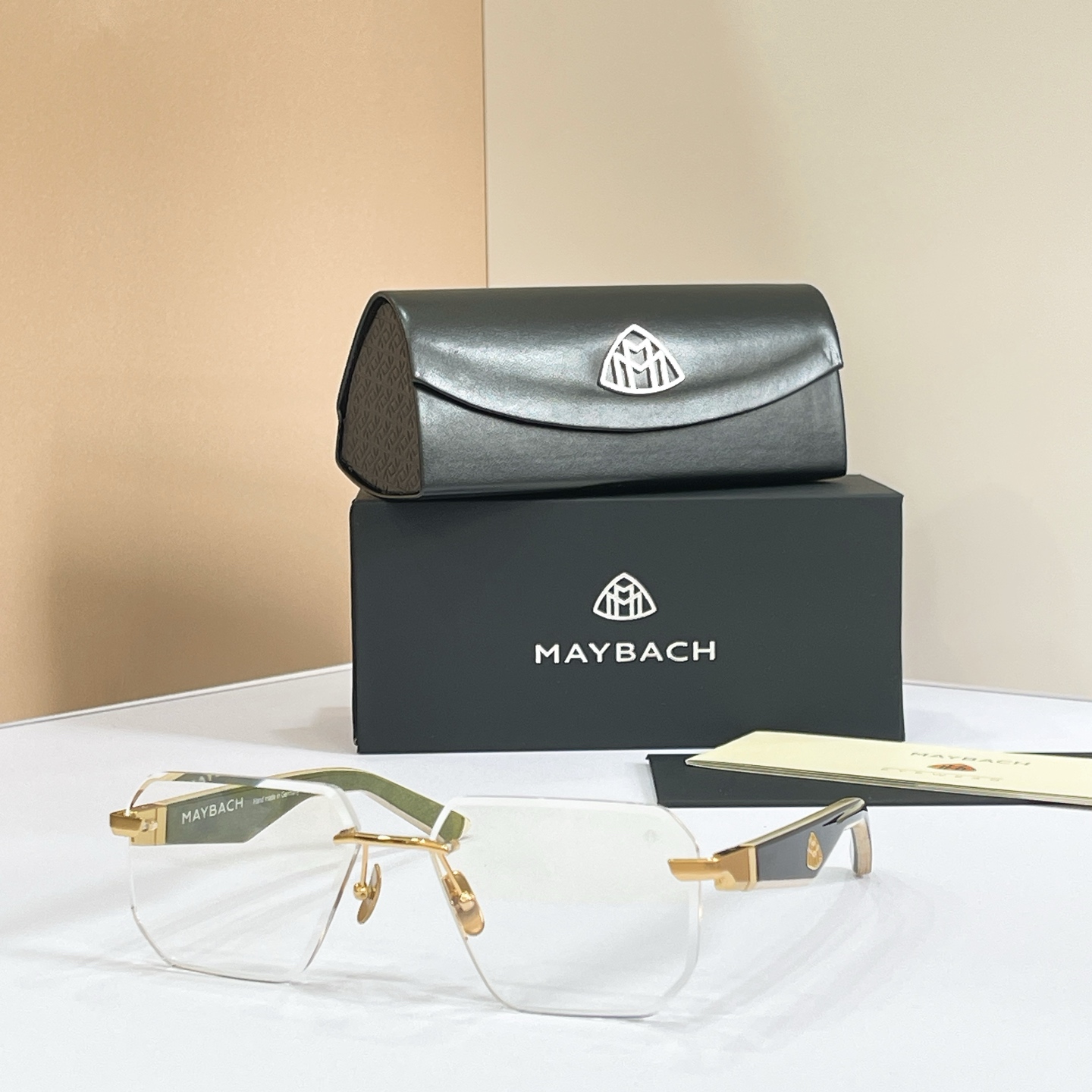 MAYBACH迈巴赫⚜️⚜️⚜️MODEL：THE VISIONIST SUN I⚜️⚜️⚜️SIZE：