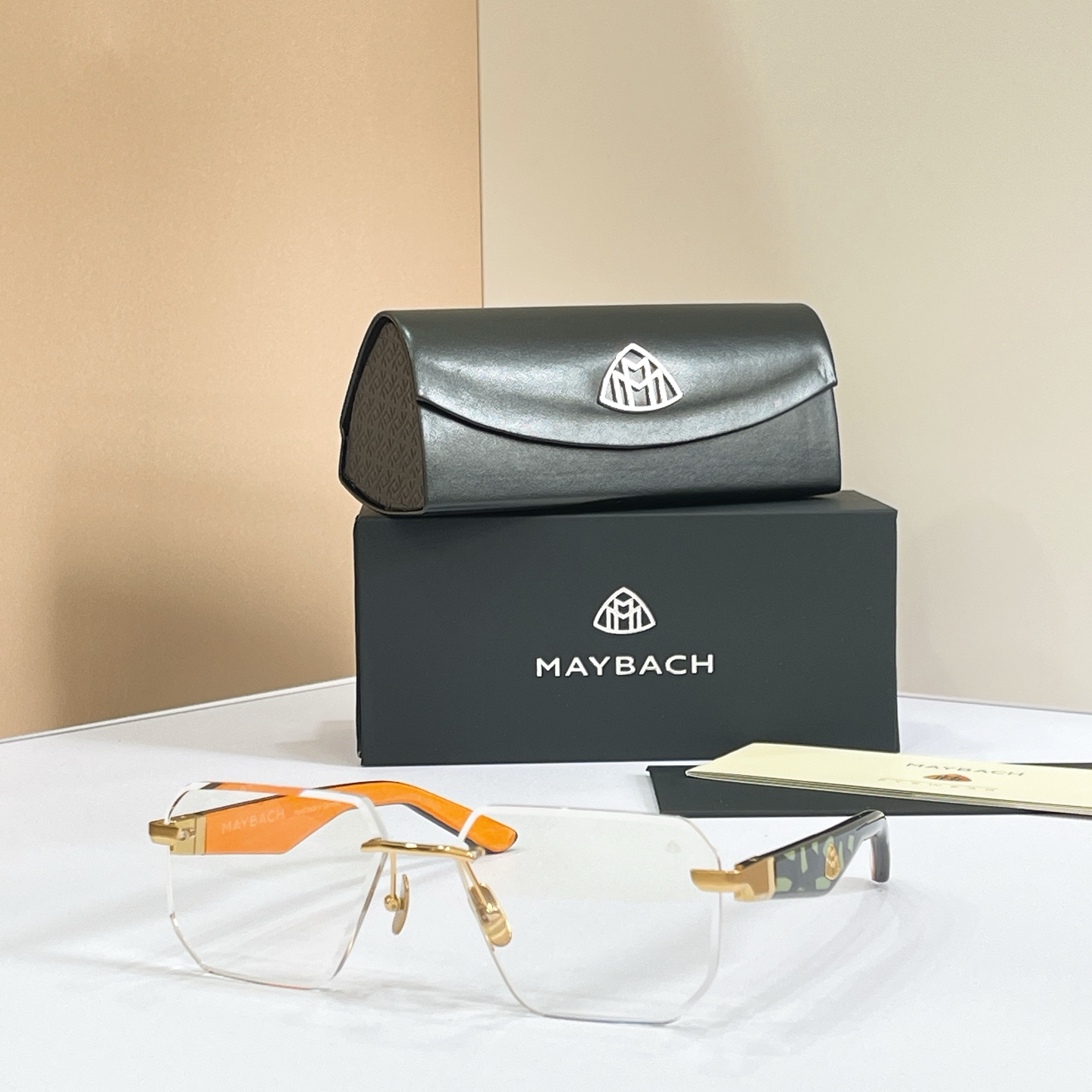 MAYBACH迈巴赫⚜️⚜️⚜️MODEL：THE VISIONIST SUN I⚜️⚜️⚜️SIZE：