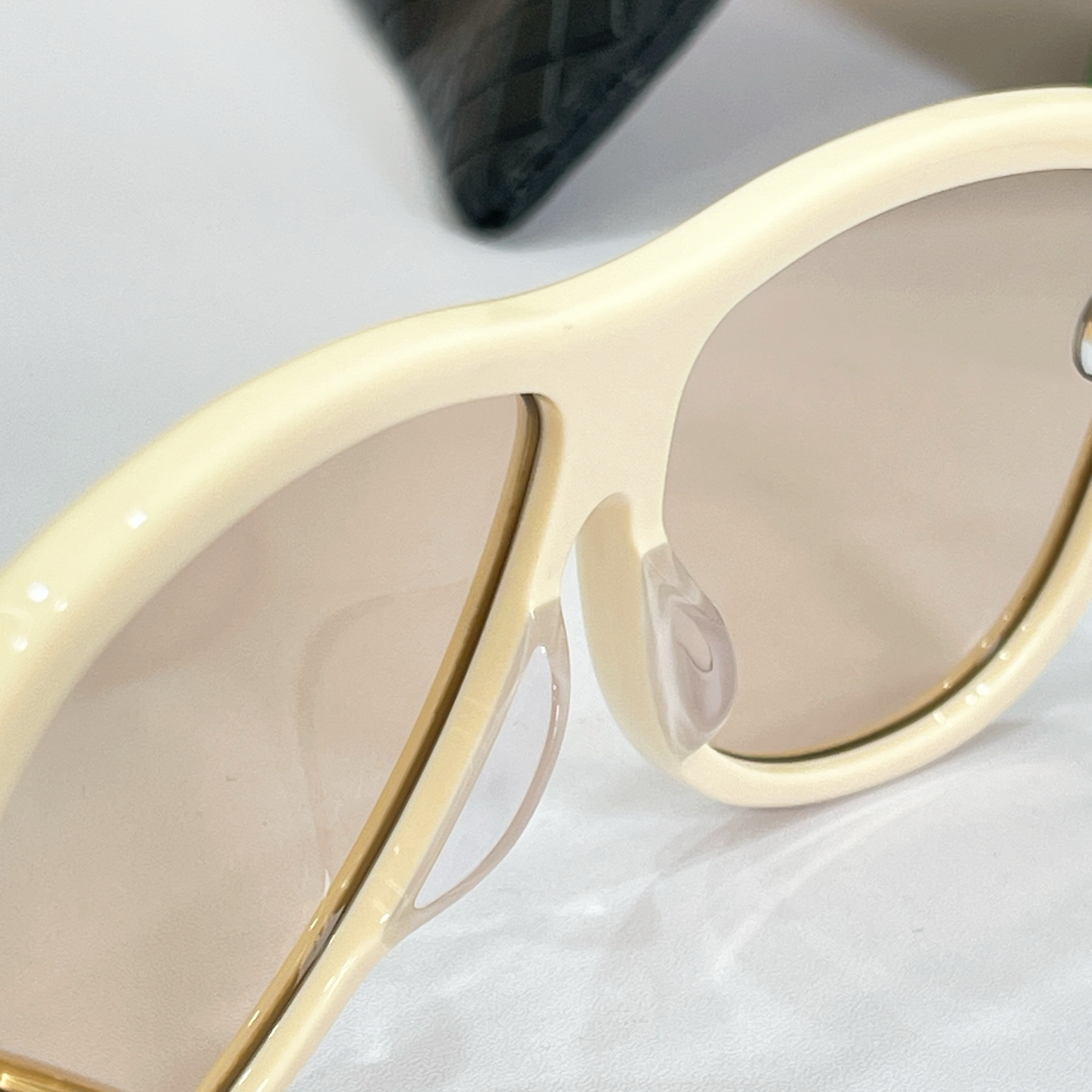 BOTTEGA VENET*🌟🌟🌟MODEL：BV1513S🌟🌟🌟SIZE：61口9-145🌟🌟🌟