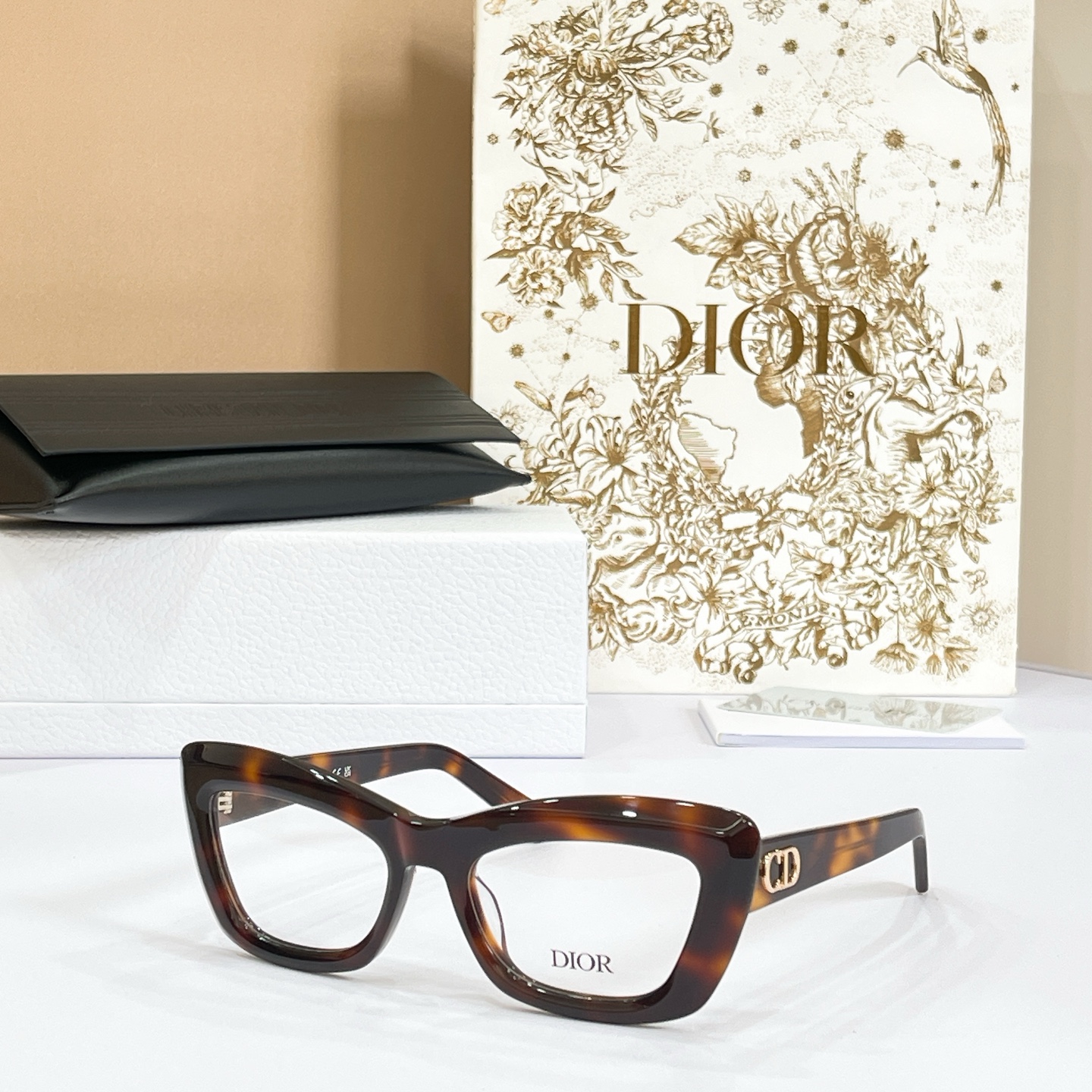 DIO*🌟🌟🌟MODEL：Miss Dior B3I🌟🌟🌟SIZE：52口20-145🌟🌟