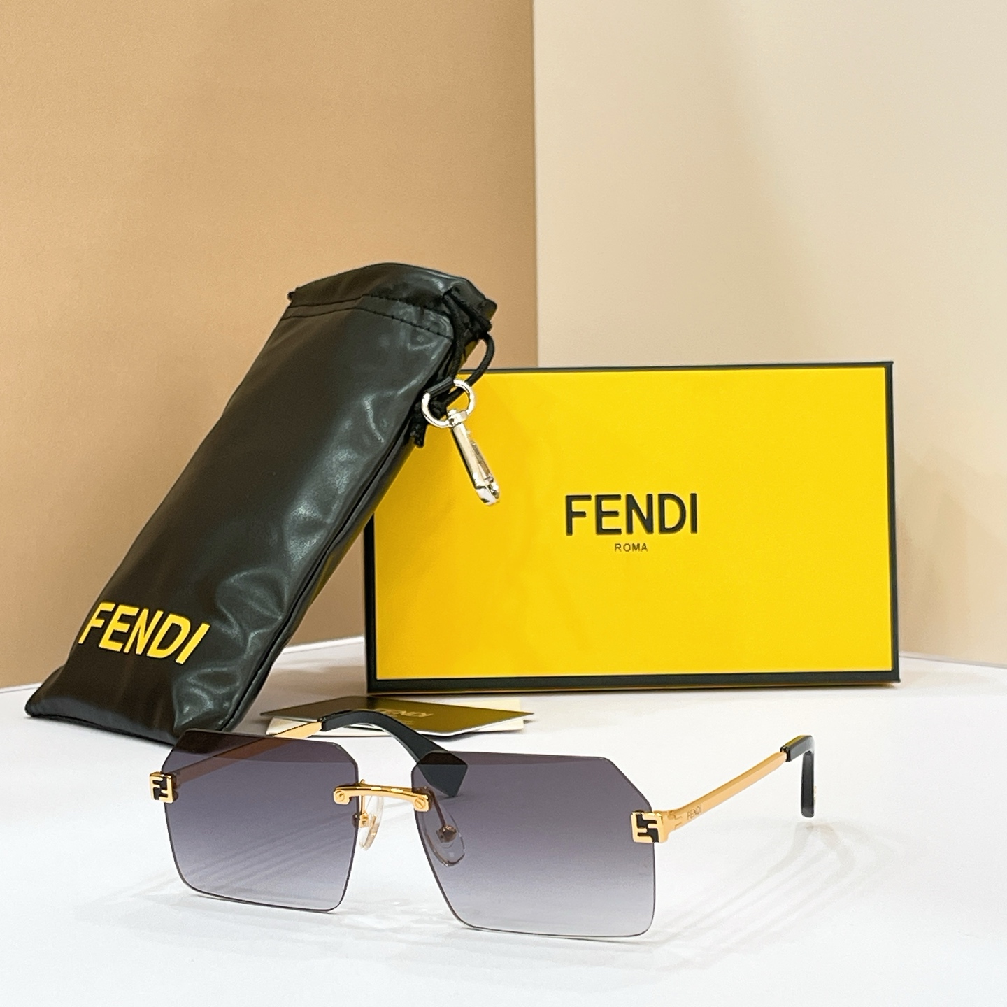FEND*✨✨✨MODEL: FE40043U✨✨✨SIZE:58口13-145✨✨✨