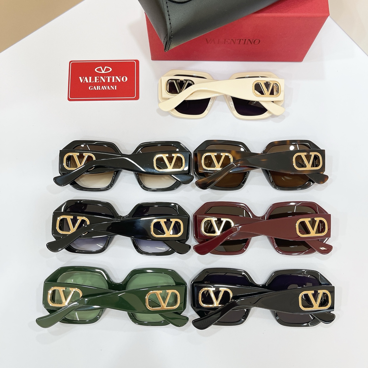 VALENTINO✨✨✨MODEL：VG0003SA✨✨✨SIZE：54口18-145✨ ✨