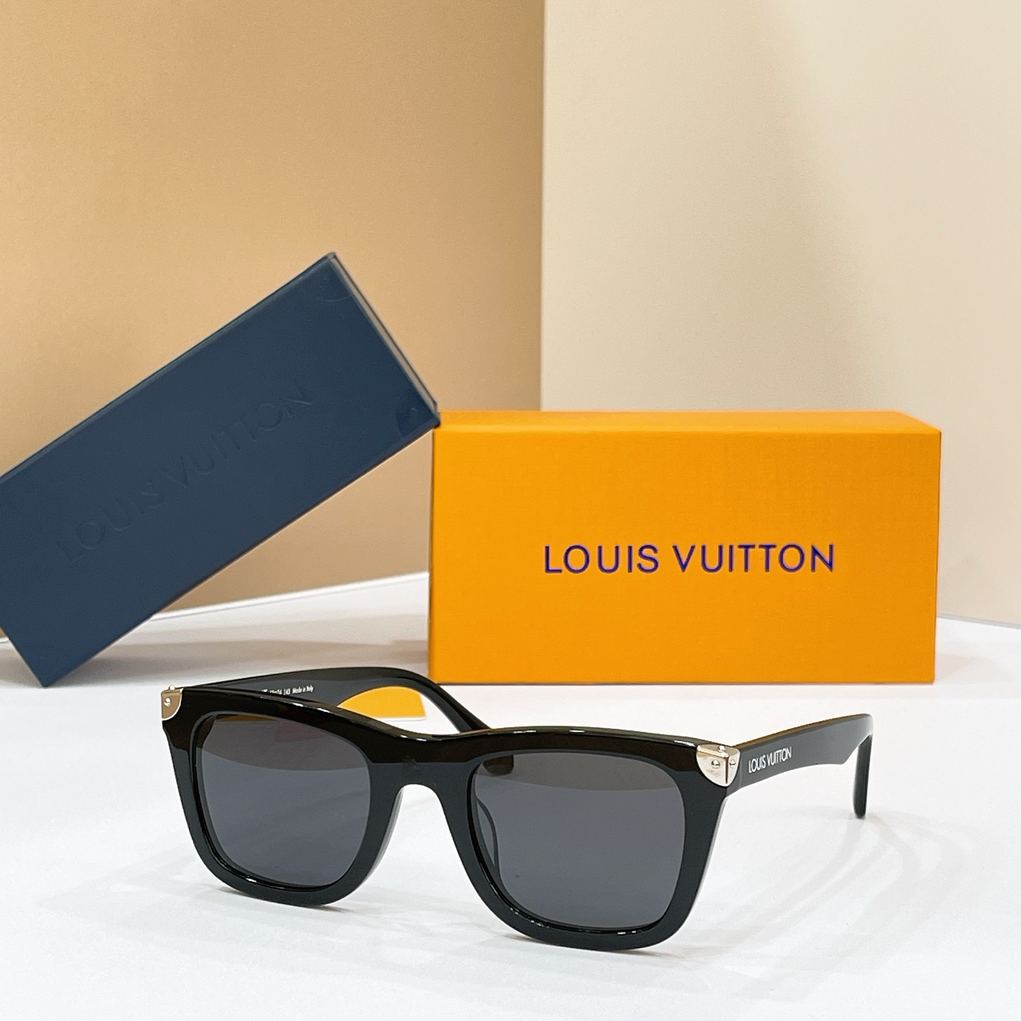 LOUIS VUITTO*✨✨✨MODEL：Z3269U✨✨✨ SIZE：53口24-145✨✨✨