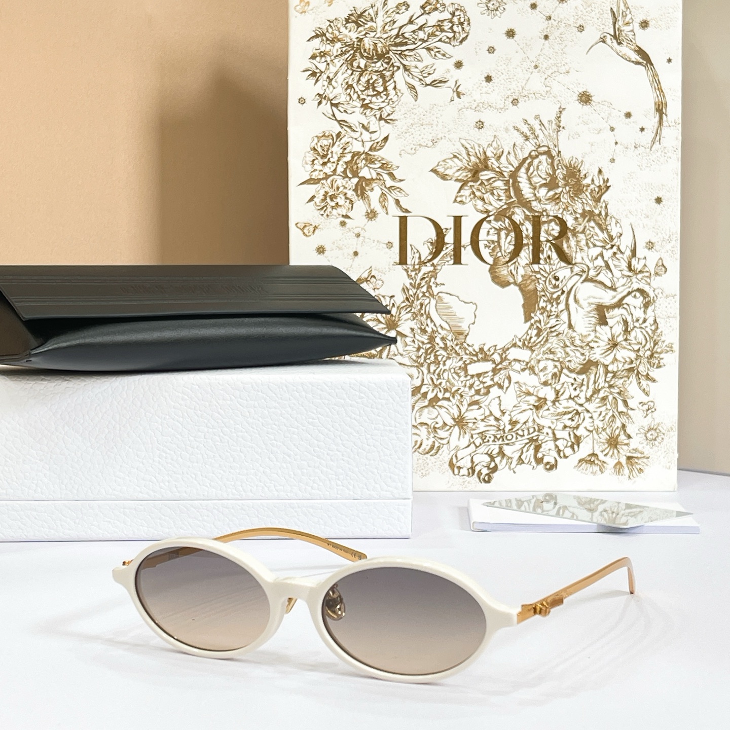 DIO*🌟🌟🌟MODEL：Dior Bow R2F🌟🌟🌟SIZE：53口17-145🌟🌟