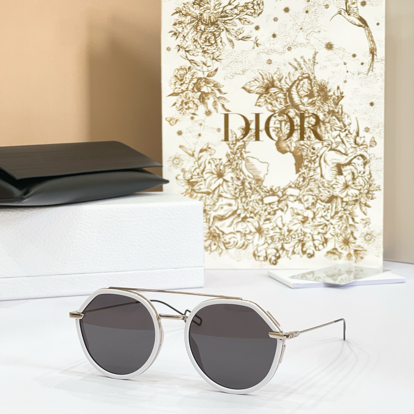 DIO*🌟🌟🌟MODEL：Dior 0219S🌟🌟🌟SIZE：53口19-150🌟🌟