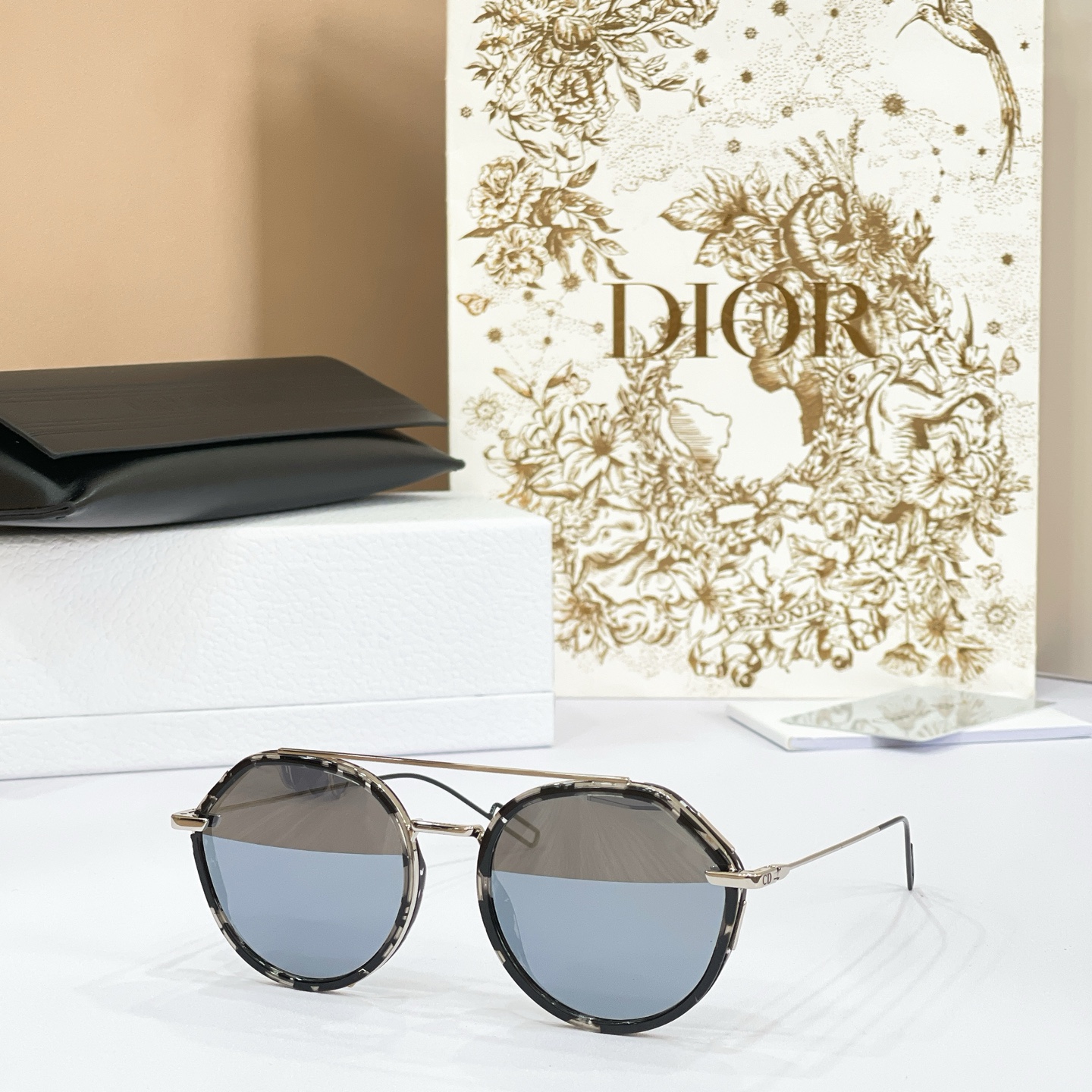DIO*🌟🌟🌟MODEL：Dior 0219S🌟🌟🌟SIZE：53口19-150🌟🌟