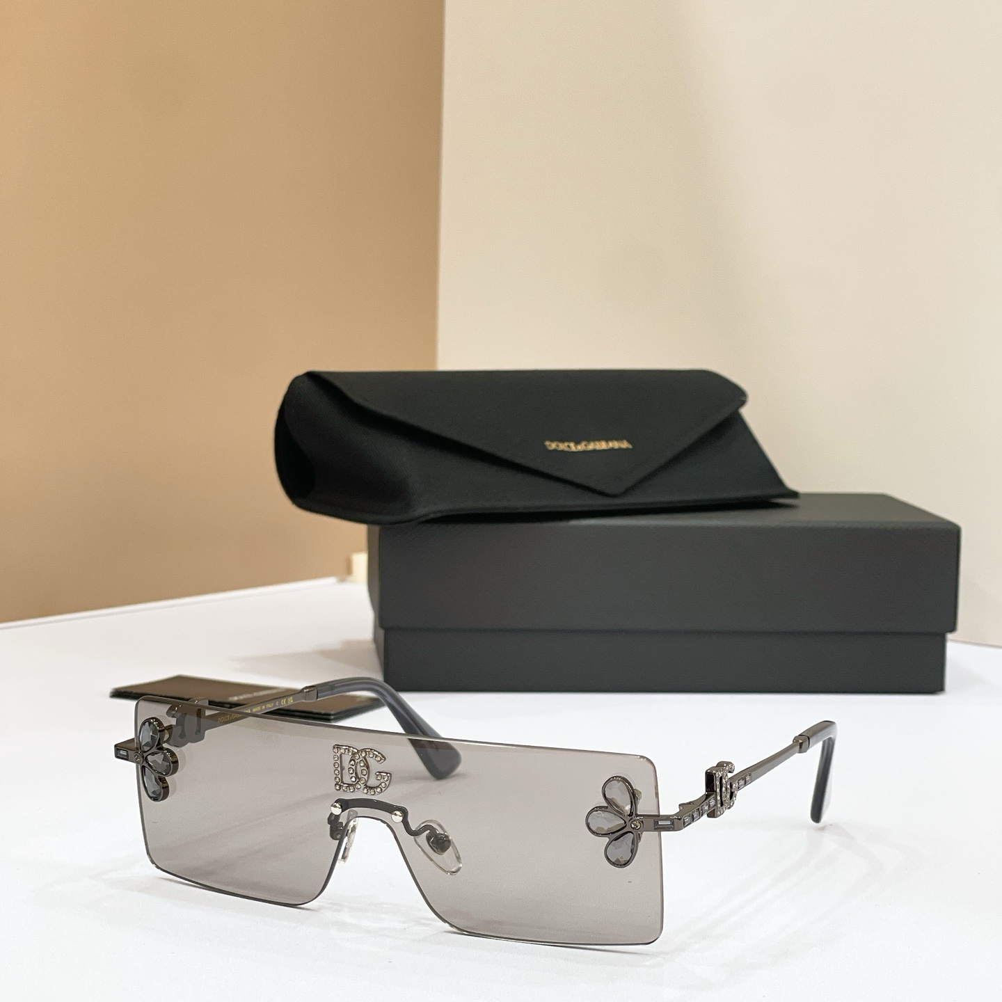 DOLCE & GABBAN*🌟🌟🌟MODEL：DG2208🌟🌟🌟SIZE：133口45-145🌟🌟🌟