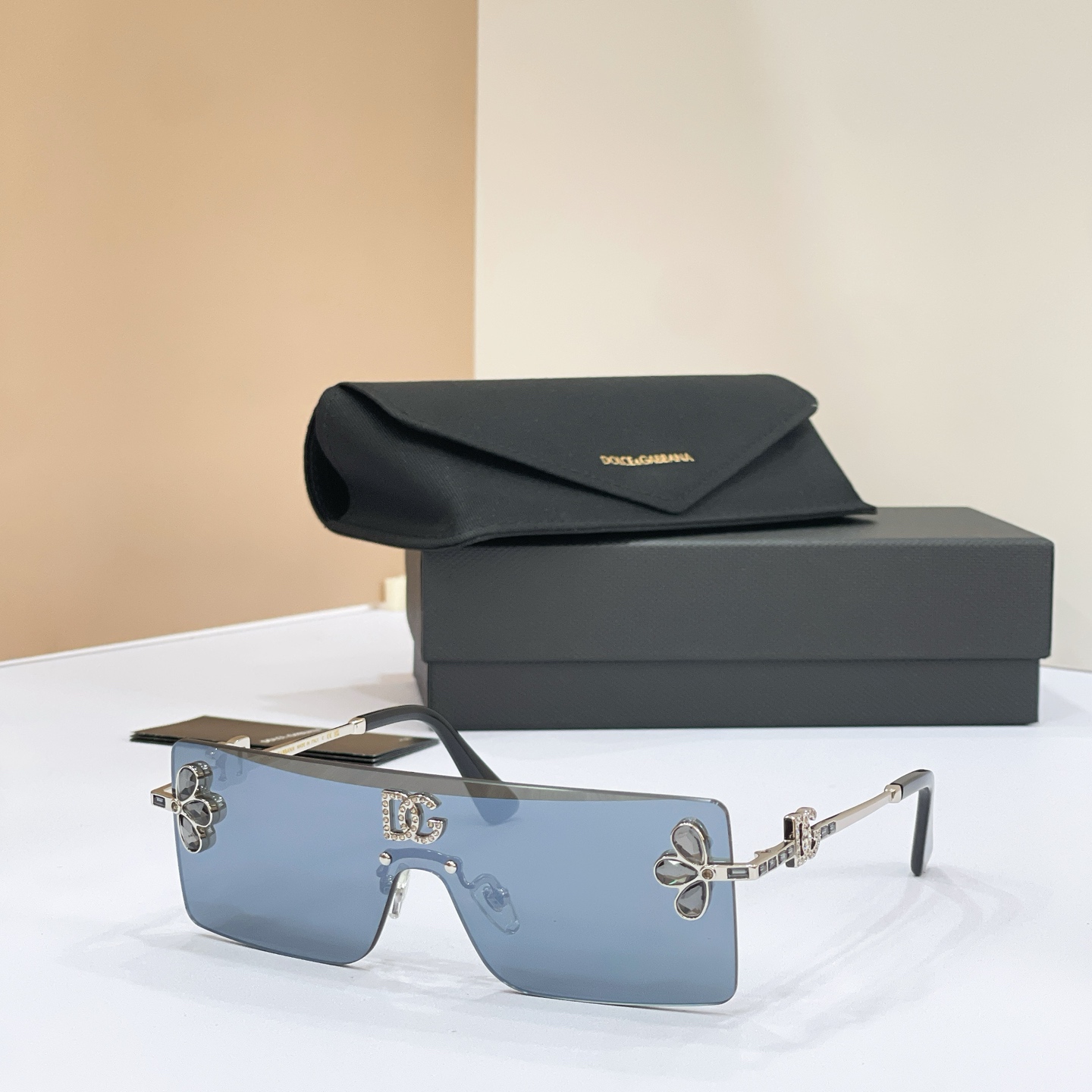 DOLCE & GABBAN*🌟🌟🌟MODEL：DG2208🌟🌟🌟SIZE：133口45-145🌟🌟🌟
