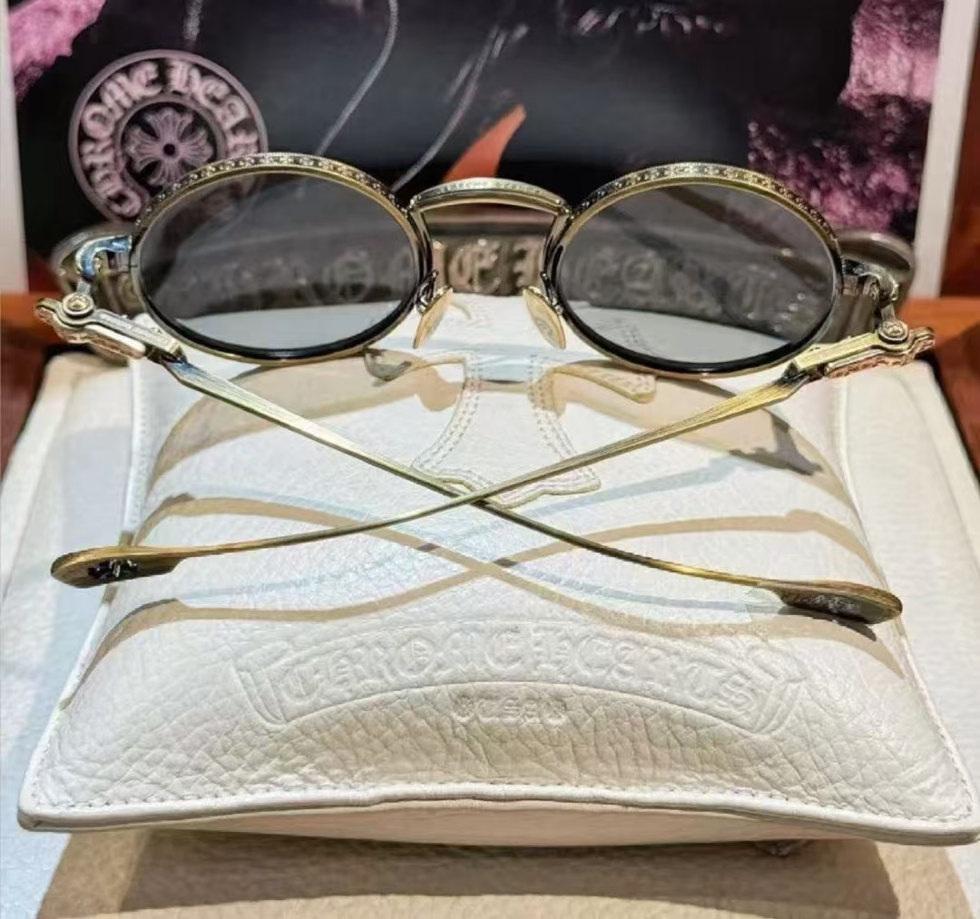 CHROME HEART*⚜️⚜️⚜️MODEL：HONEY DIPPED⚜️⚜️⚜️SIZE：48口2