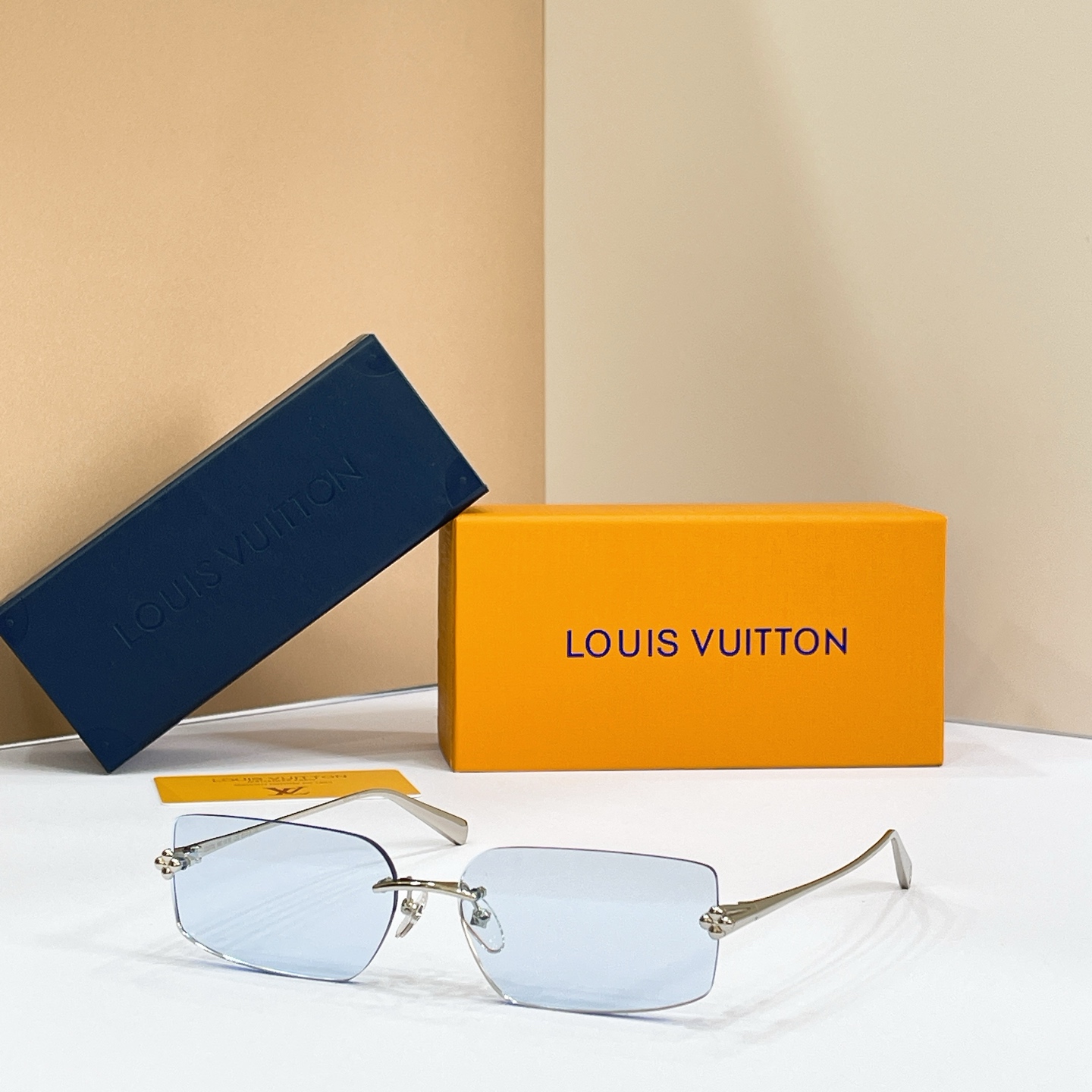 LOUIS VUITTO*✨✨✨MODEL：Z3377U✨✨✨ SIZE：61口16-145✨✨✨