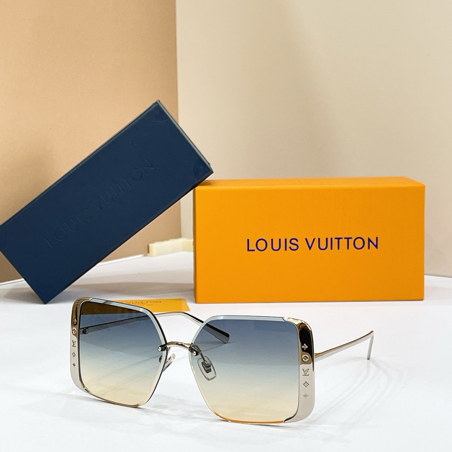 LOUIS VUITTO*✨✨✨MODEL：Z1994U✨✨✨ SIZE：57口13-145✨✨✨
