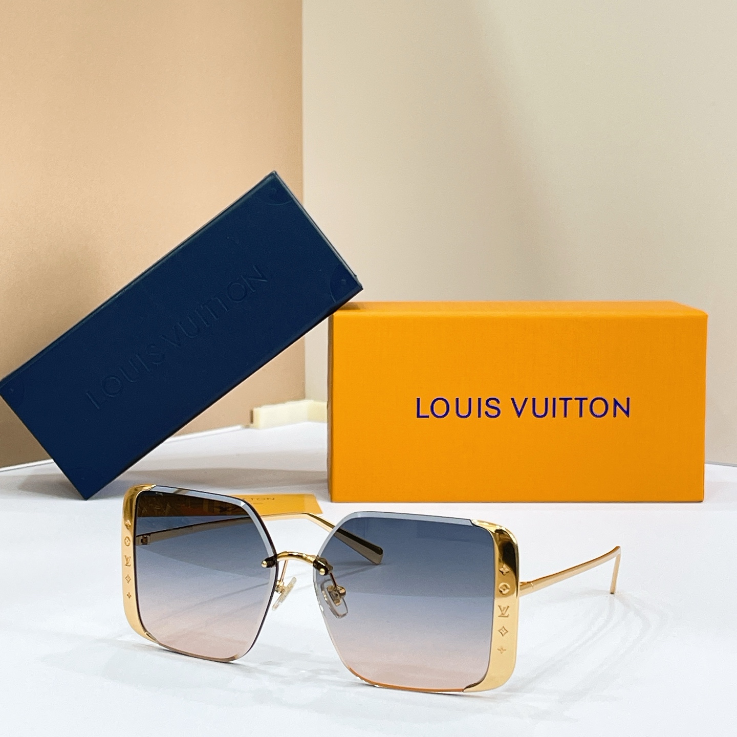 LOUIS VUITTO*✨✨✨MODEL：Z1994U✨✨✨ SIZE：57口13-145✨✨✨