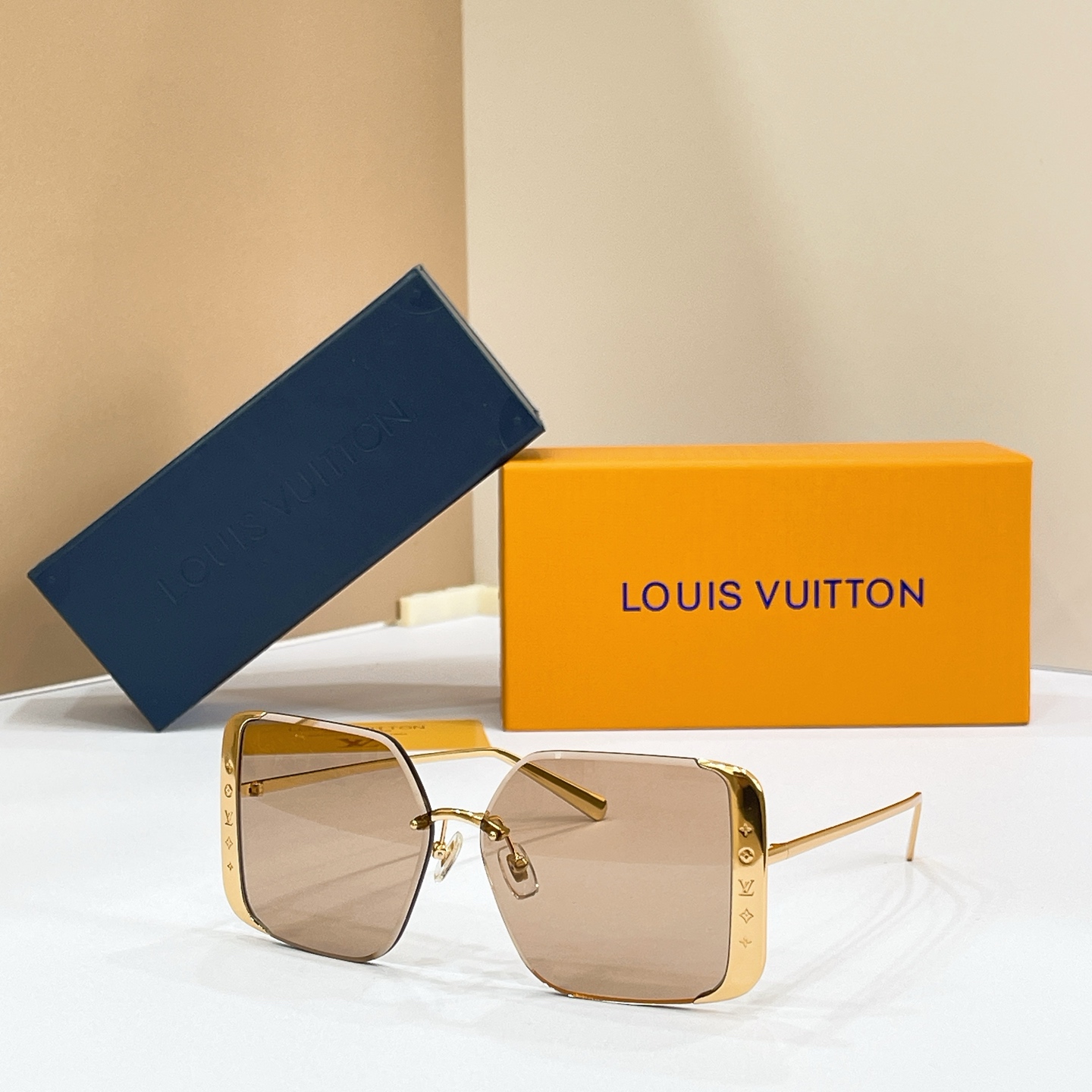 LOUIS VUITTO*✨✨✨MODEL：Z1994U✨✨✨ SIZE：57口13-145✨✨✨