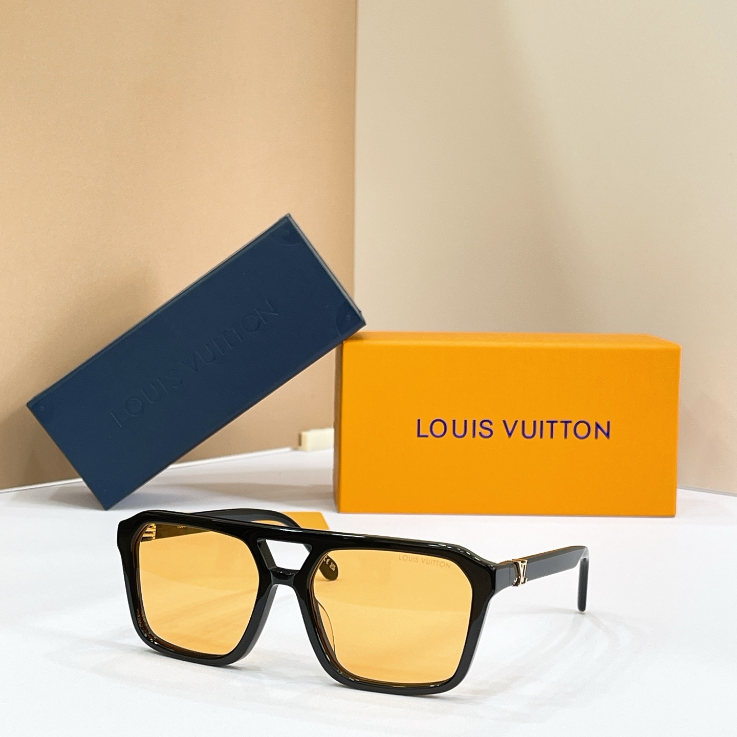 LOUIS VUITTO*✨✨✨MODEL：Z3059U✨✨✨ SIZE：58口18-140✨✨✨