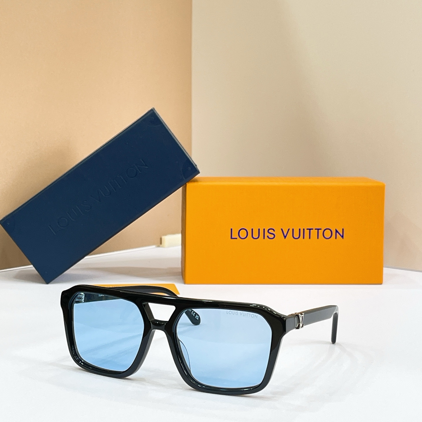 LOUIS VUITTO*✨✨✨MODEL：Z3059U✨✨✨ SIZE：58口18-140✨✨✨