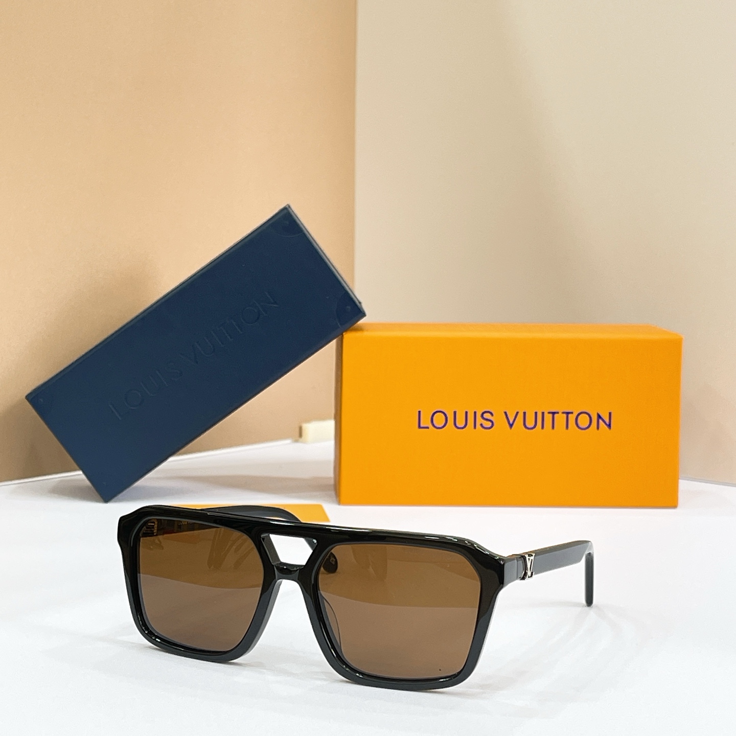 LOUIS VUITTO*✨✨✨MODEL：Z3059U✨✨✨ SIZE：58口18-140✨✨✨