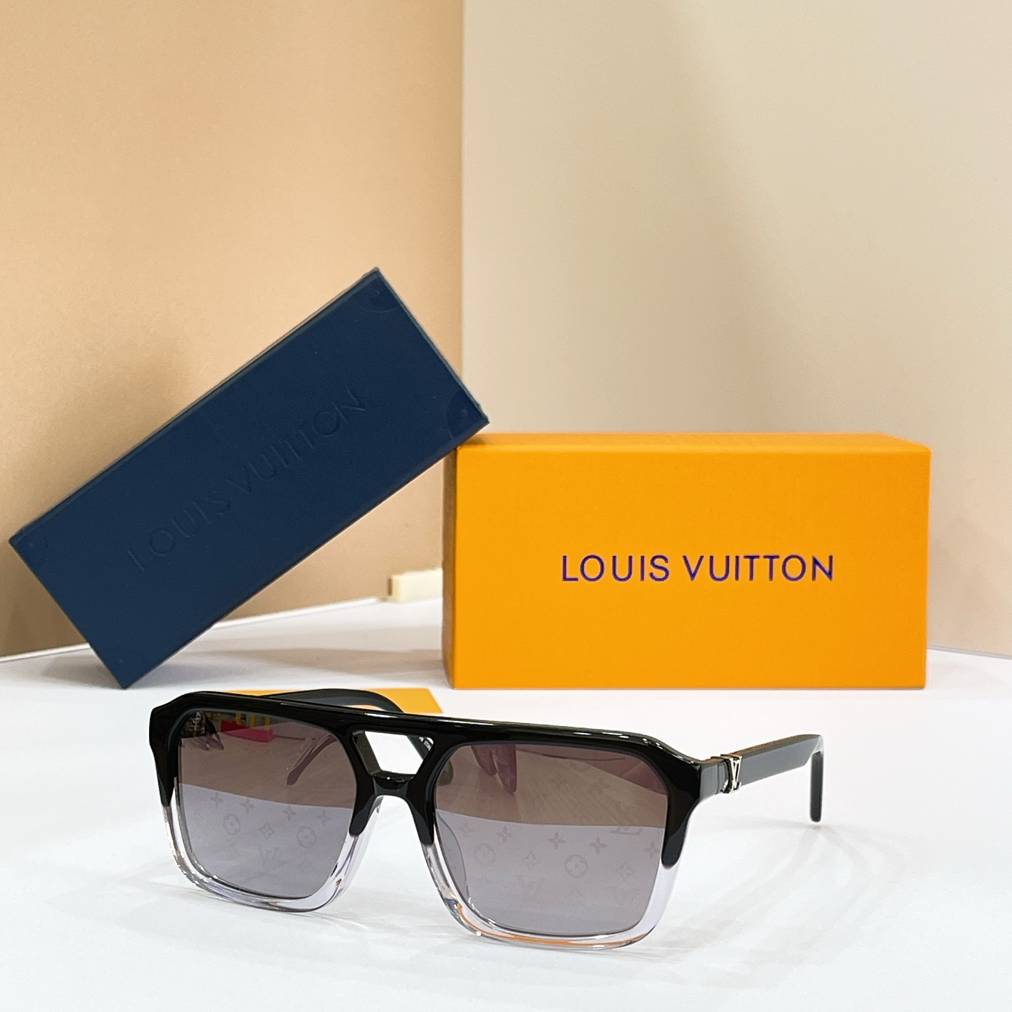 LOUIS VUITTO*✨✨✨MODEL：Z3059U✨✨✨ SIZE：58口18-140✨✨✨