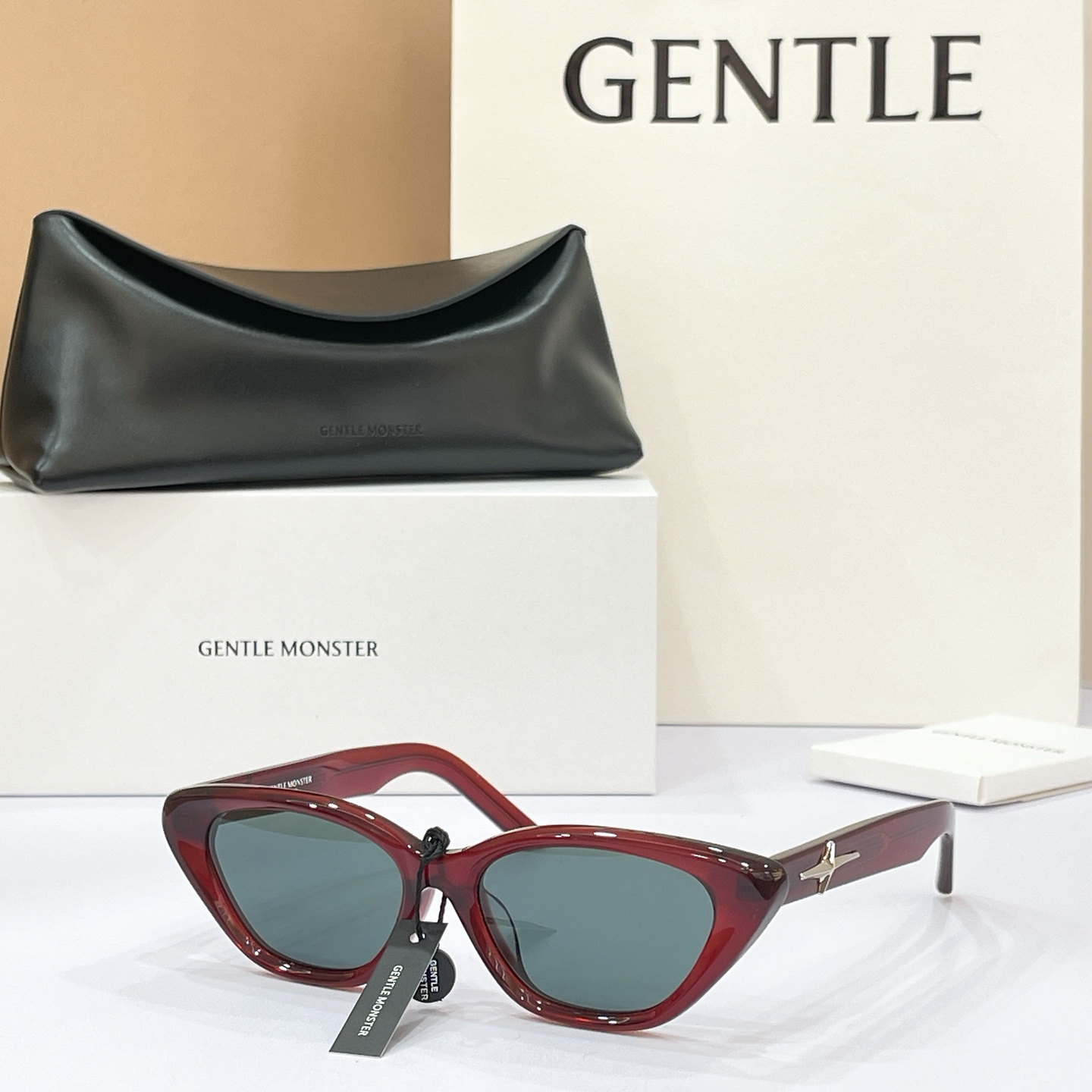 GENTLE MONSTER Sunglasses Acetate Cat Eye