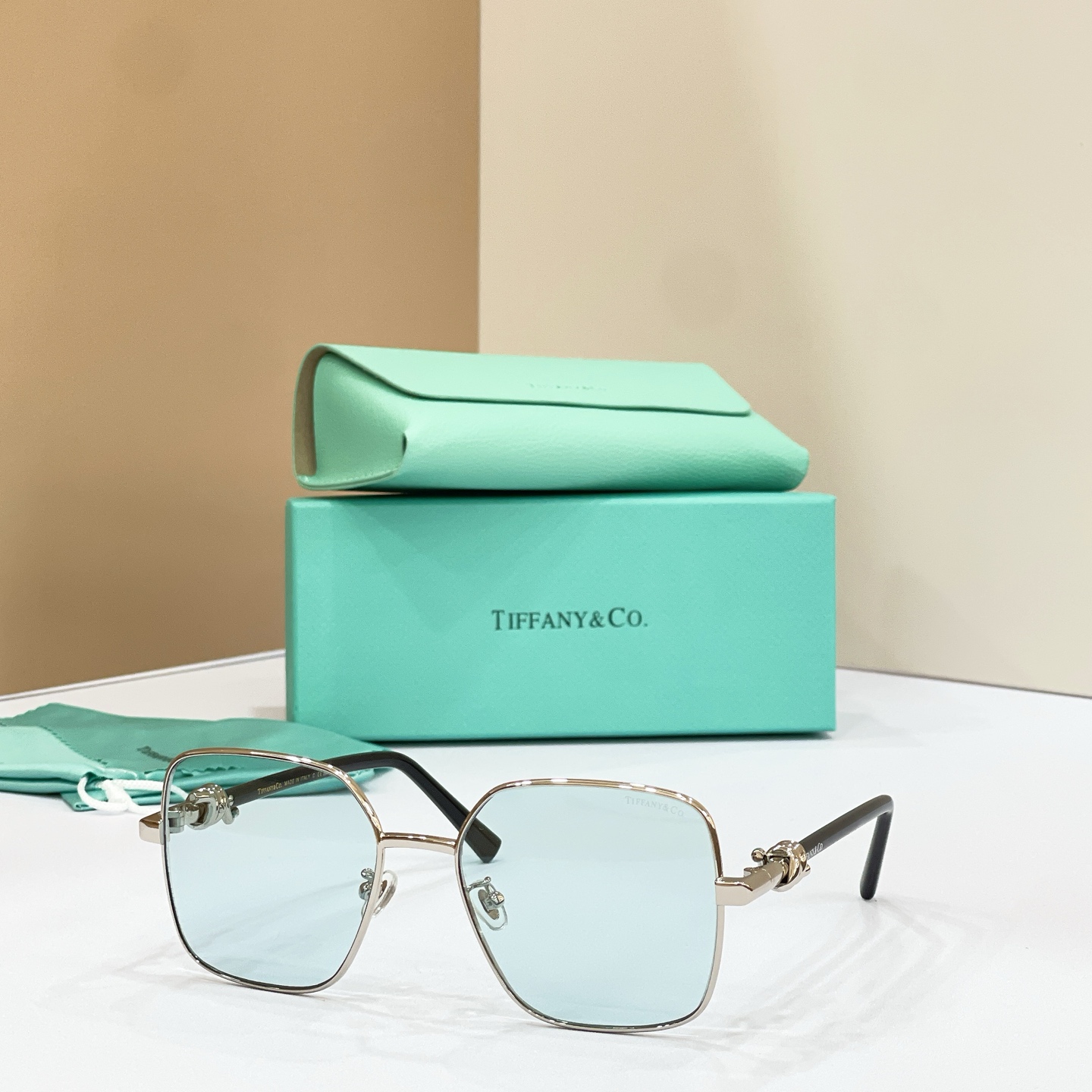 TIFFANY&Co.✨✨✨MODEL：TF3122✨✨✨ SIZE：57口18-145✨✨✨