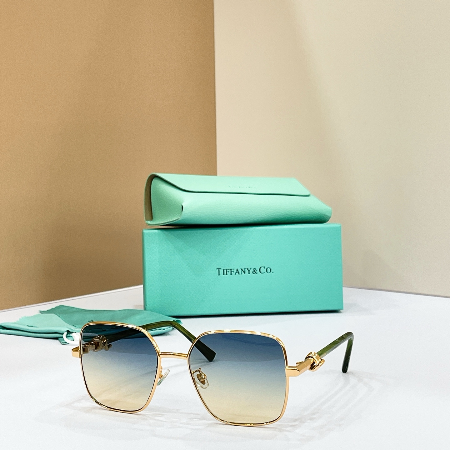 TIFFANY&Co.✨✨✨MODEL：TF3122✨✨✨ SIZE：57口18-145✨✨✨