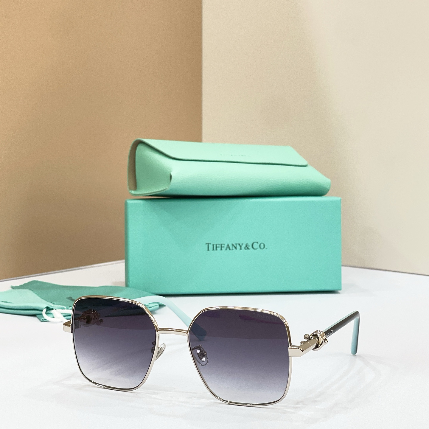 TIFFANY&Co.✨✨✨MODEL：TF3122✨✨✨ SIZE：57口18-145✨✨✨