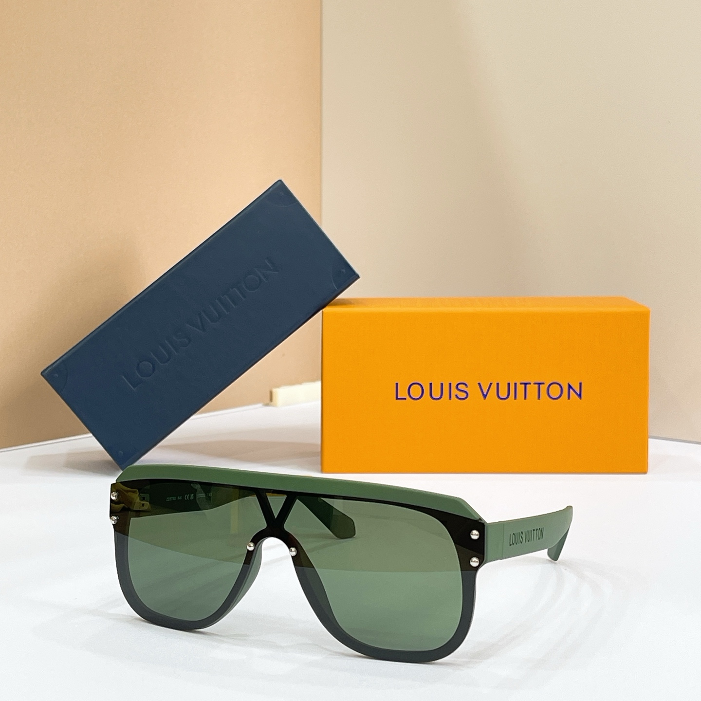 LOUIS VUITTO*✨✨✨MODEL：Z2878U✨✨✨ SIZE：53口22-145✨✨✨