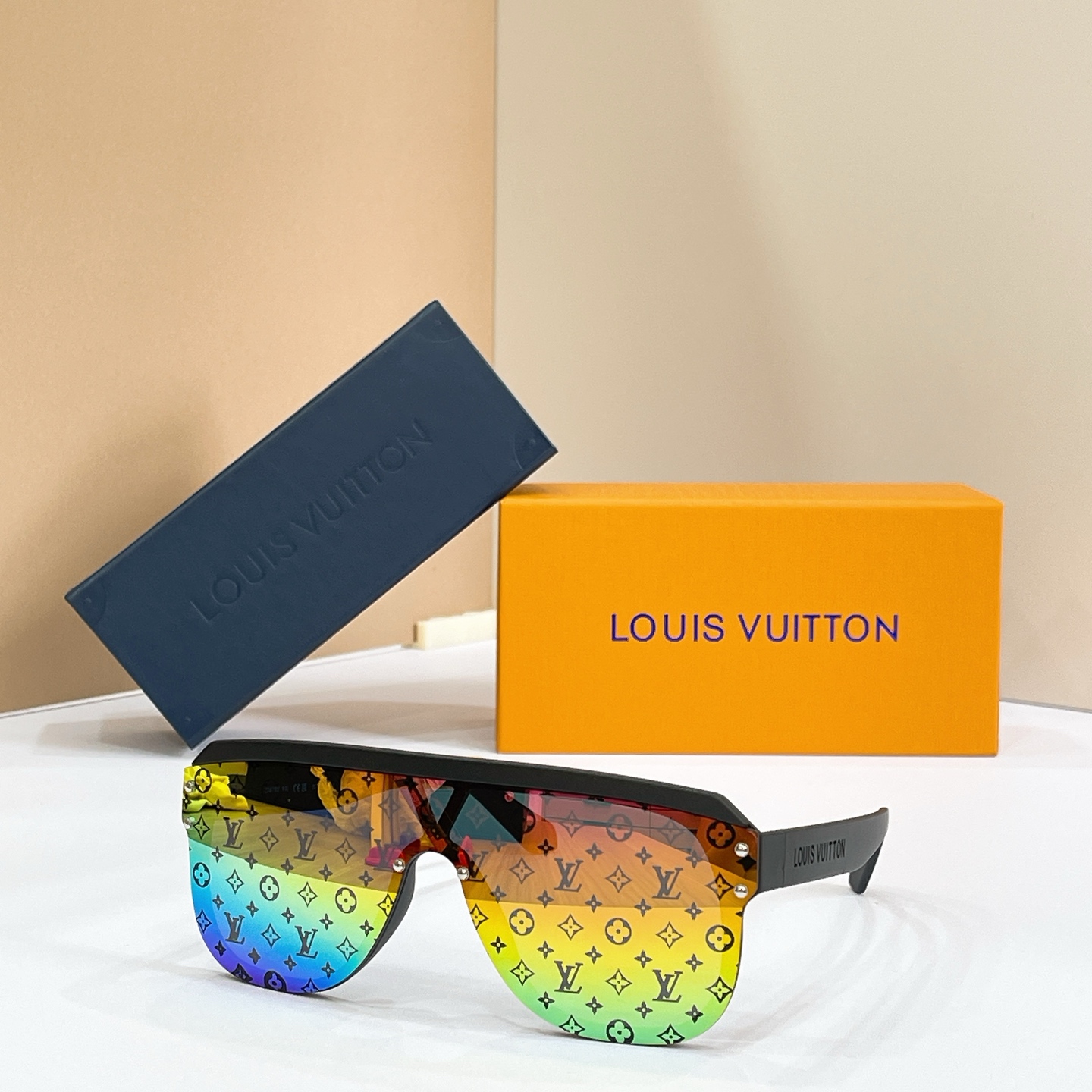 LOUIS VUITTO*✨✨✨MODEL：Z2878U✨✨✨ SIZE：53口22-145✨✨✨