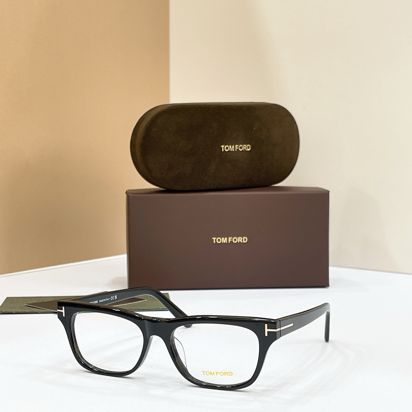 TOM FORD FT1362 Eyeglasses Acetate Full Rim Rectangular