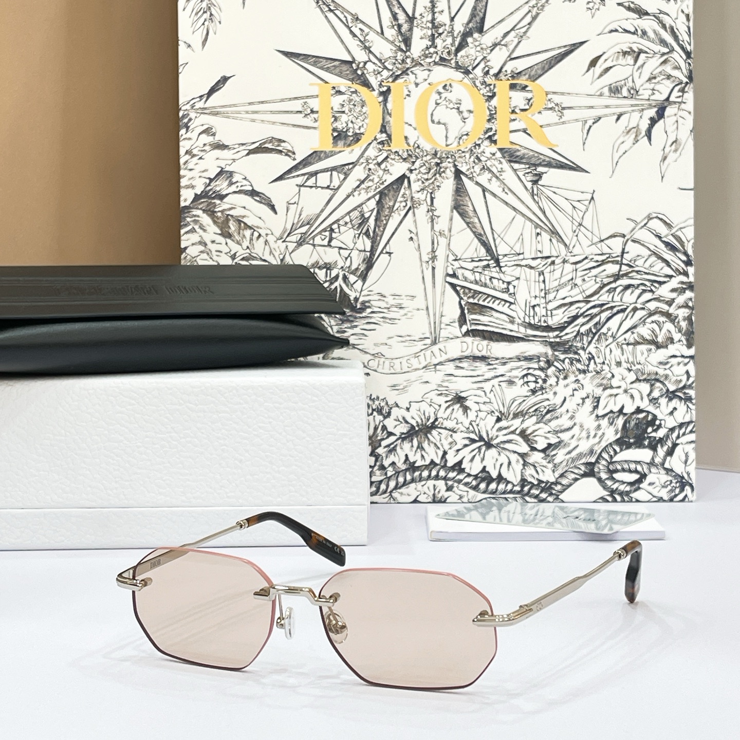 DIO*🌟🌟🌟MODEL：Dior BlackSuit S19U🌟🌟🌟SIZE：52口18-145🌟🌟