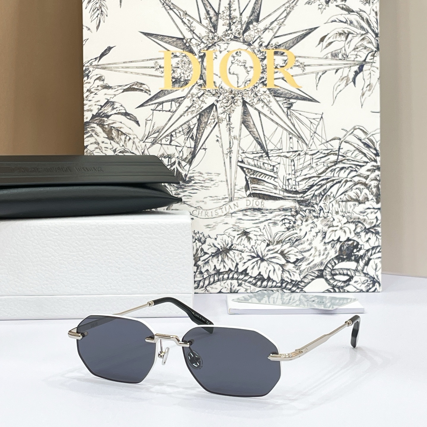 DIO*🌟🌟🌟MODEL：Dior BlackSuit S19U🌟🌟🌟SIZE：52口18-145🌟🌟