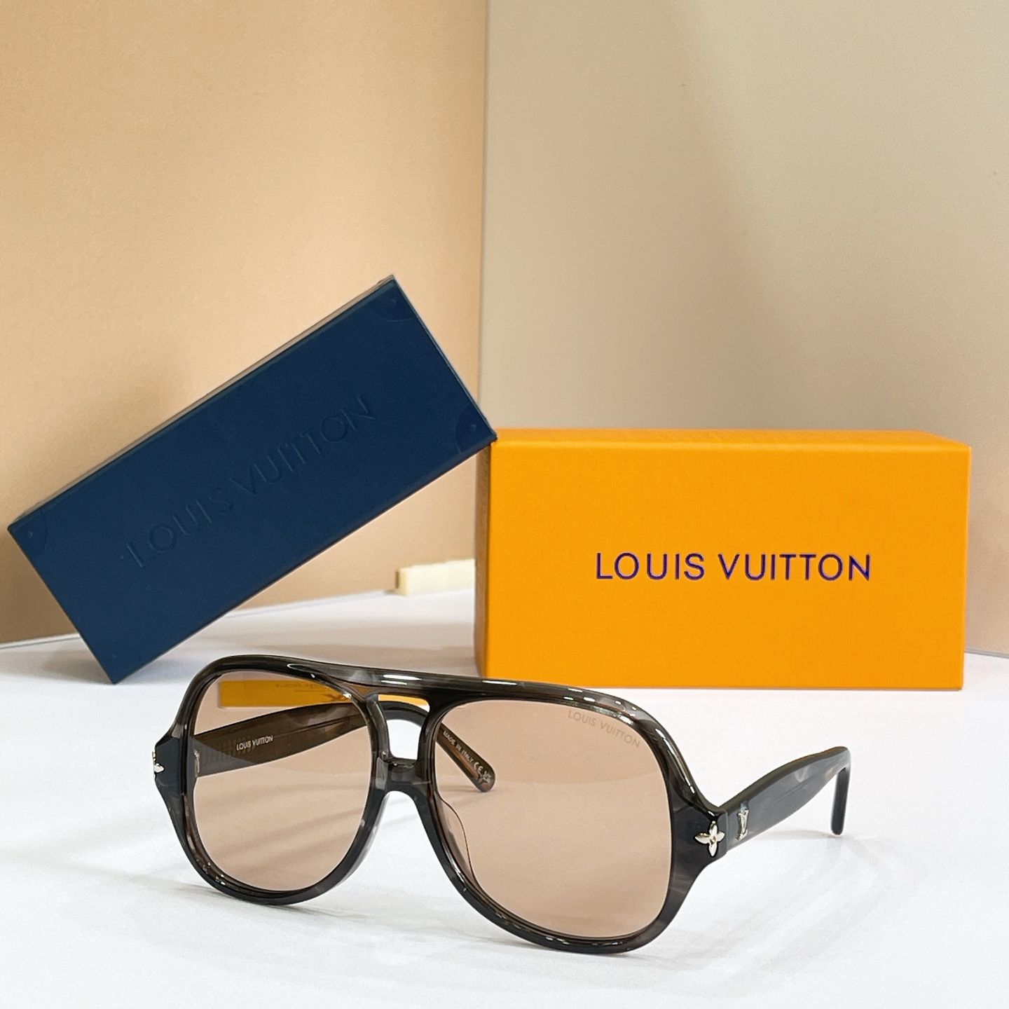 LOUIS VUITTO*✨✨✨MODEL：Z3476U✨✨✨ SIZE：58口14-140✨✨✨