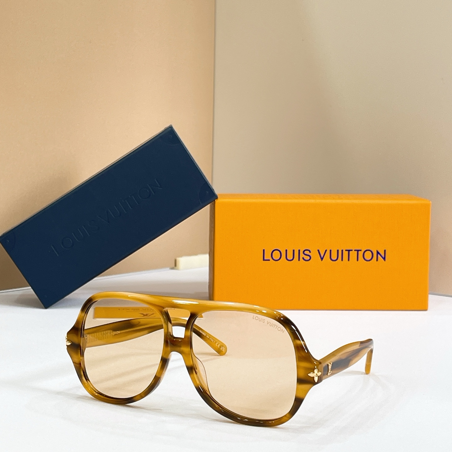 LOUIS VUITTO*✨✨✨MODEL：Z3476U✨✨✨ SIZE：58口14-140✨✨✨