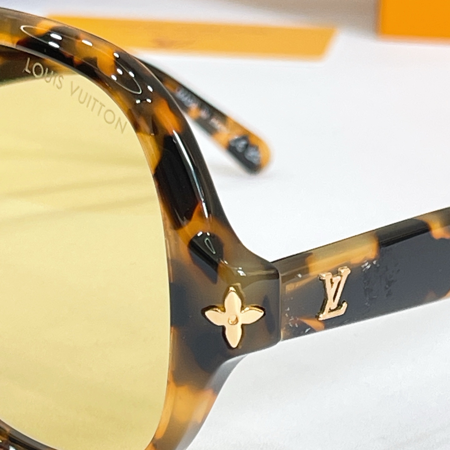 LOUIS VUITTO*✨✨✨MODEL：Z3476U✨✨✨ SIZE：58口14-140✨✨✨