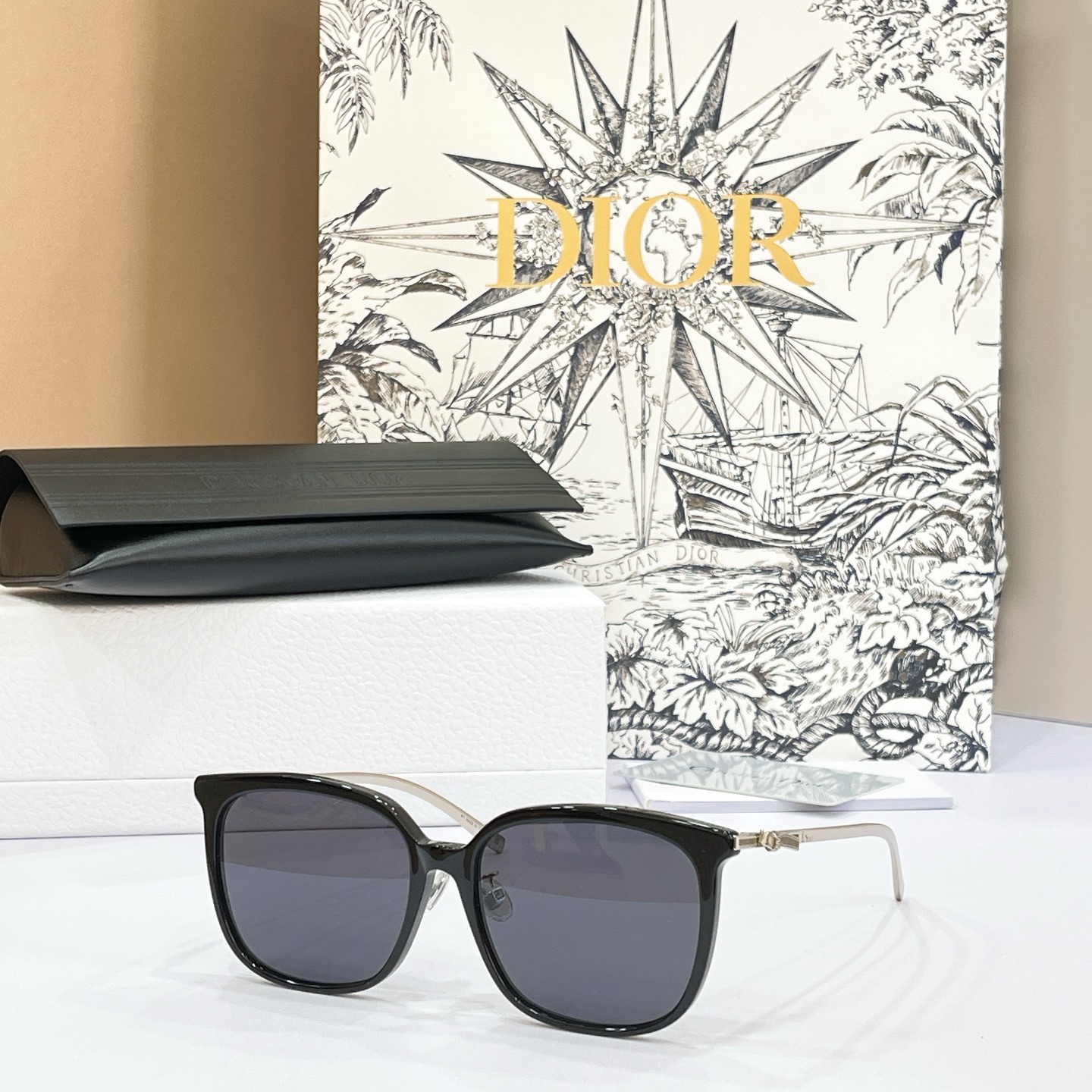 DIO*🌟🌟🌟MODEL：Dior Bow S1F🌟🌟🌟SIZE：57口17-145🌟🌟