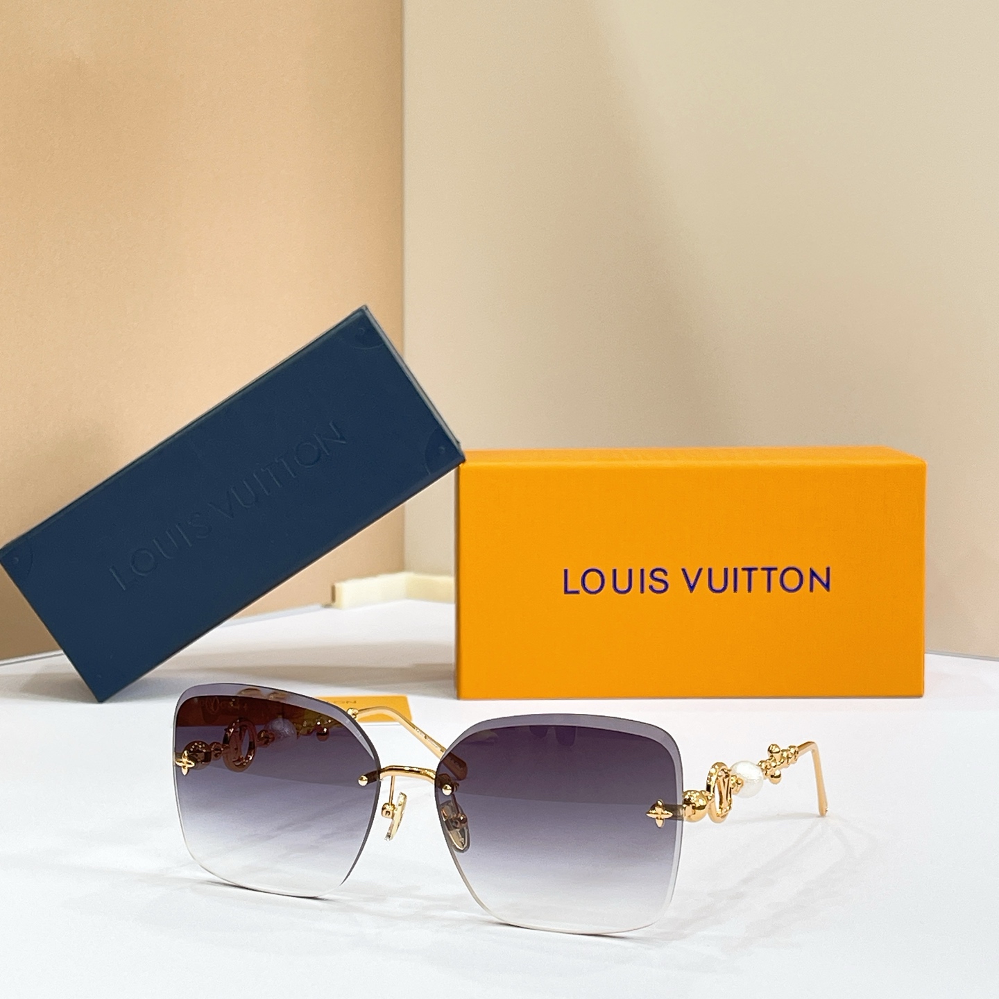 LOUIS VUITTO*✨✨✨MODEL：Z3407U✨✨✨ SIZE：63口16-140✨✨✨