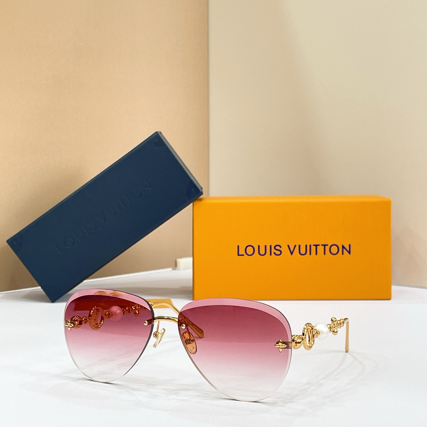 LOUIS VUITTO*✨✨✨MODEL：Z3318U✨✨✨ SIZE：62口13-140✨✨✨
