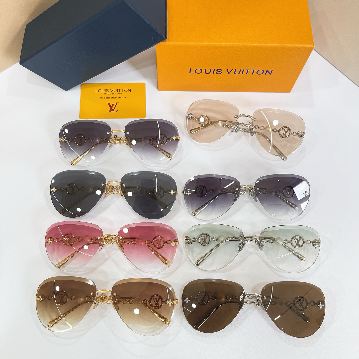 LOUIS VUITTO*✨✨✨MODEL：Z3318U✨✨✨ SIZE：62口13-140✨✨✨