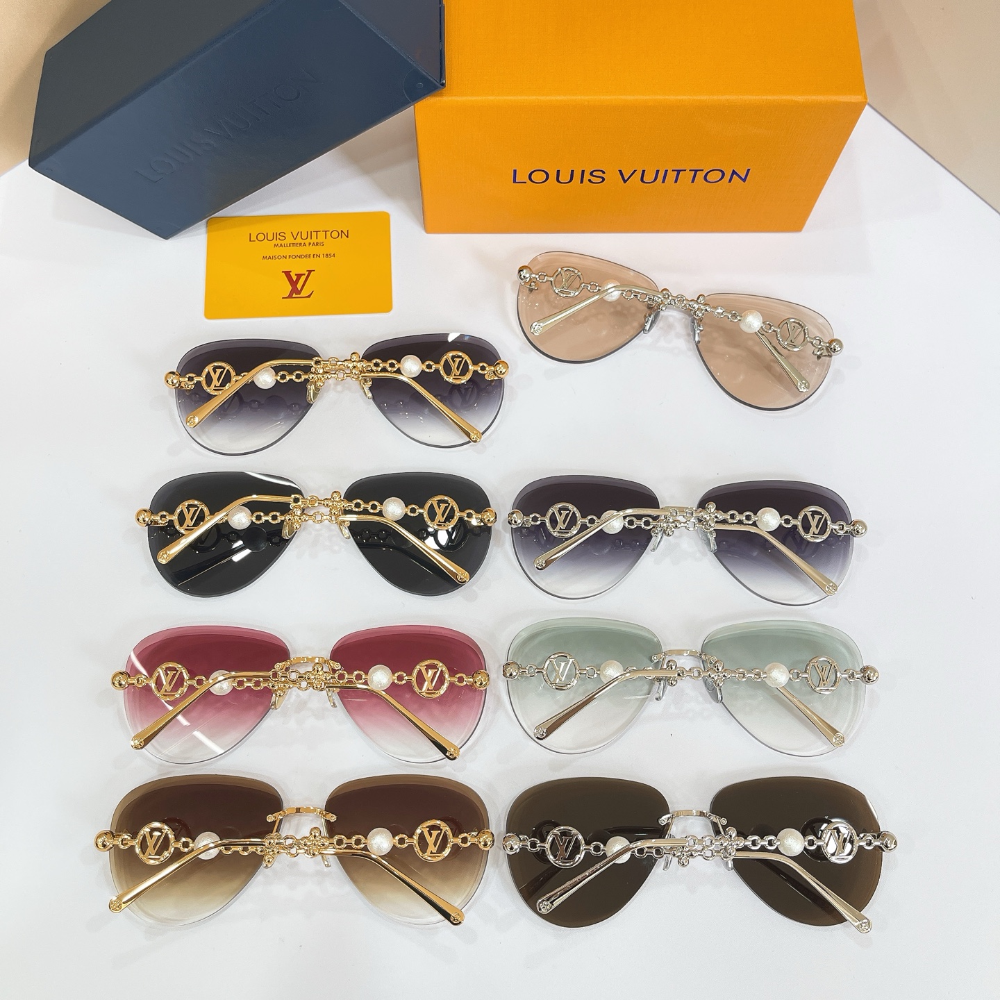 LOUIS VUITTO*✨✨✨MODEL：Z3318U✨✨✨ SIZE：62口13-140✨✨✨